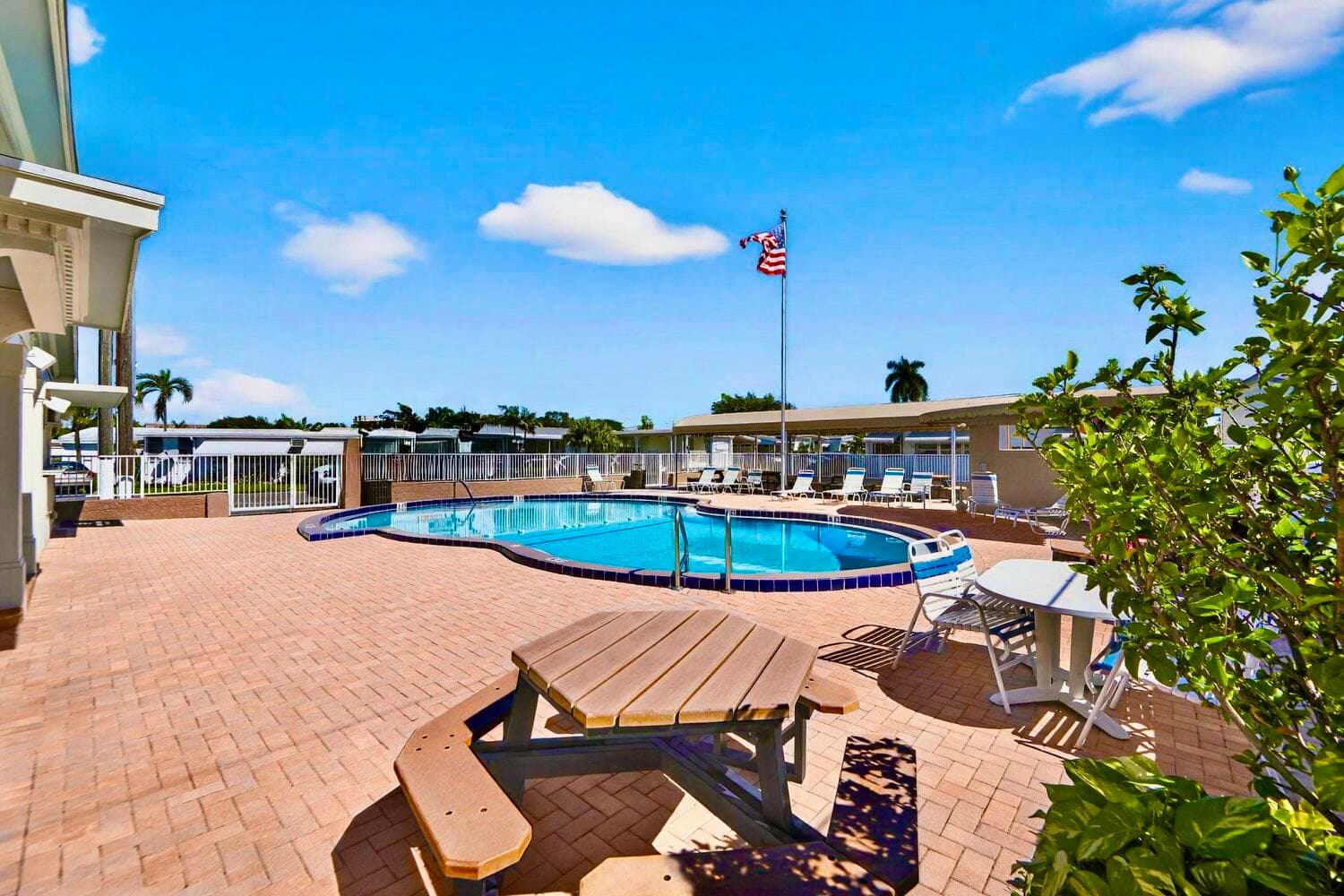 3325 South Street, Hollywood, FL 33021 36