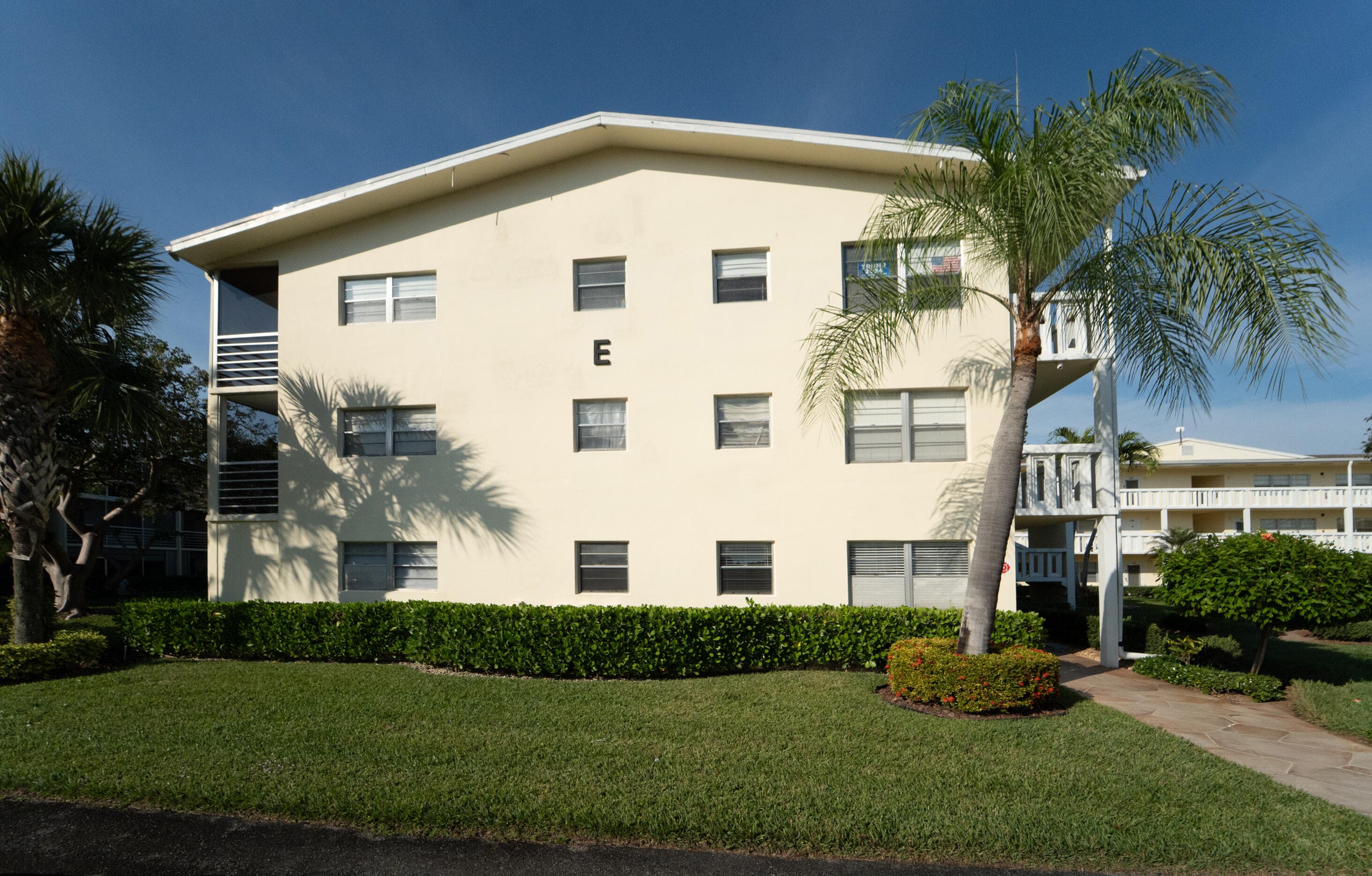 200 Dorset E, Boca Raton, FL 33434 32