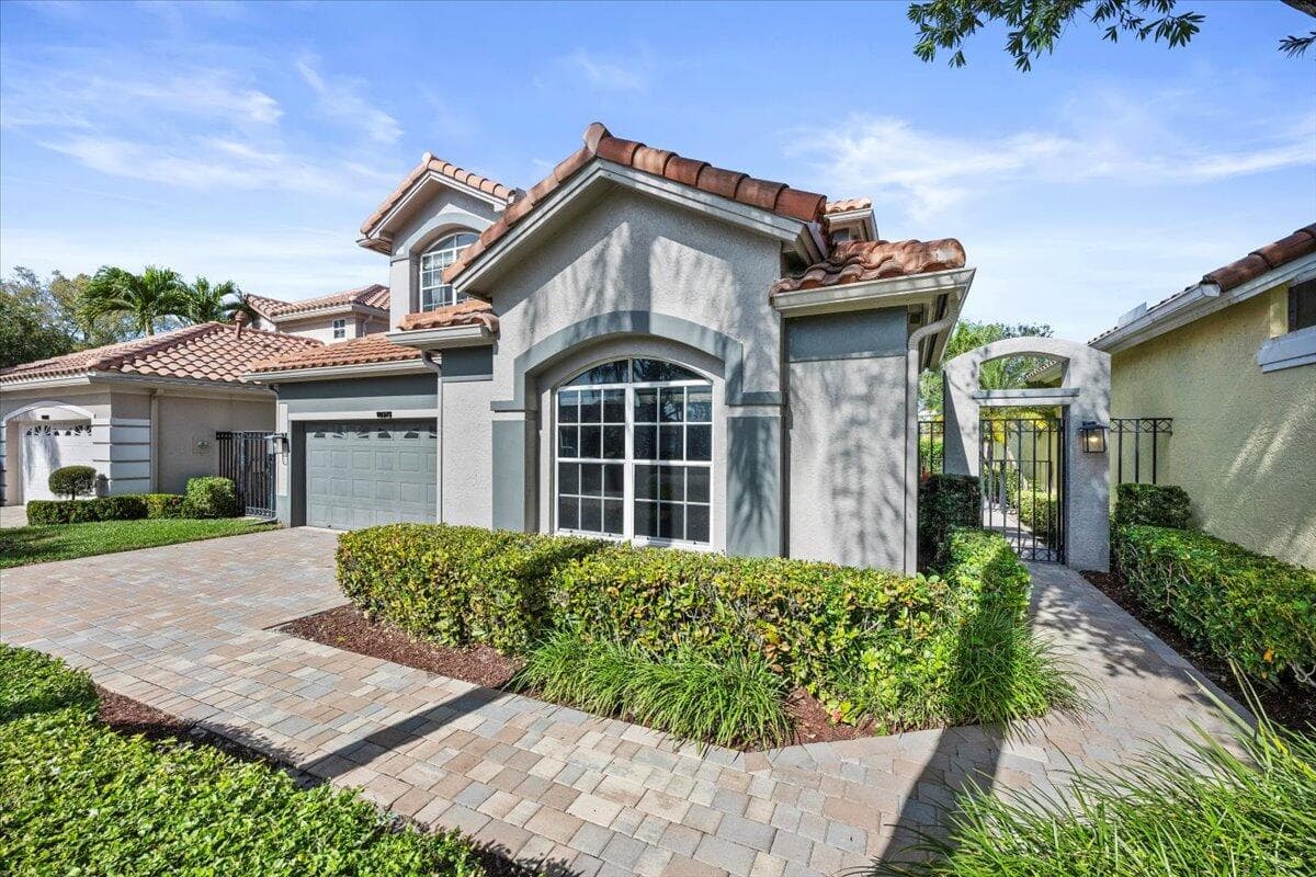 10375 Osprey Trace, West Palm Beach, FL 33412