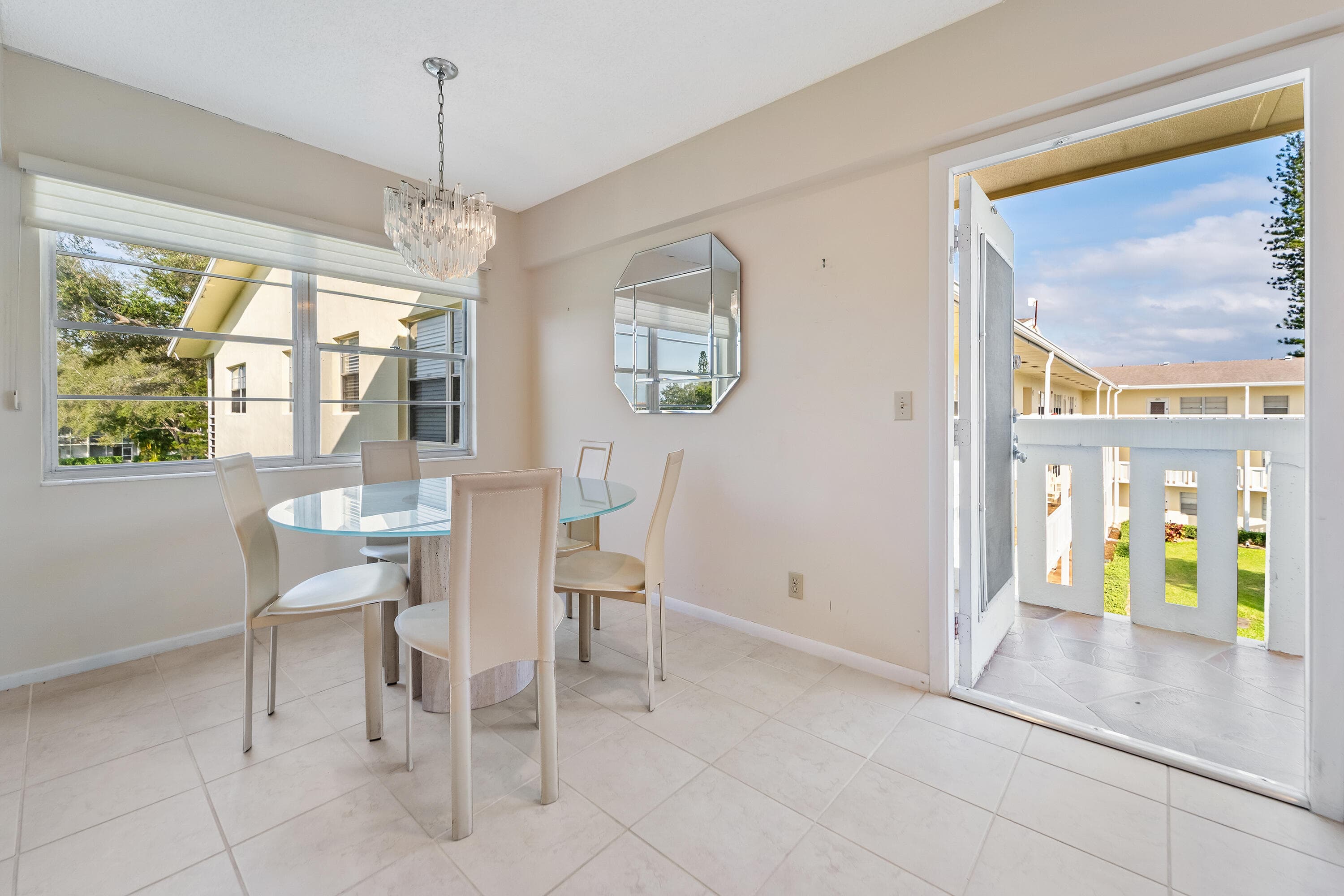 200 Dorset E, Boca Raton, FL 33434 2