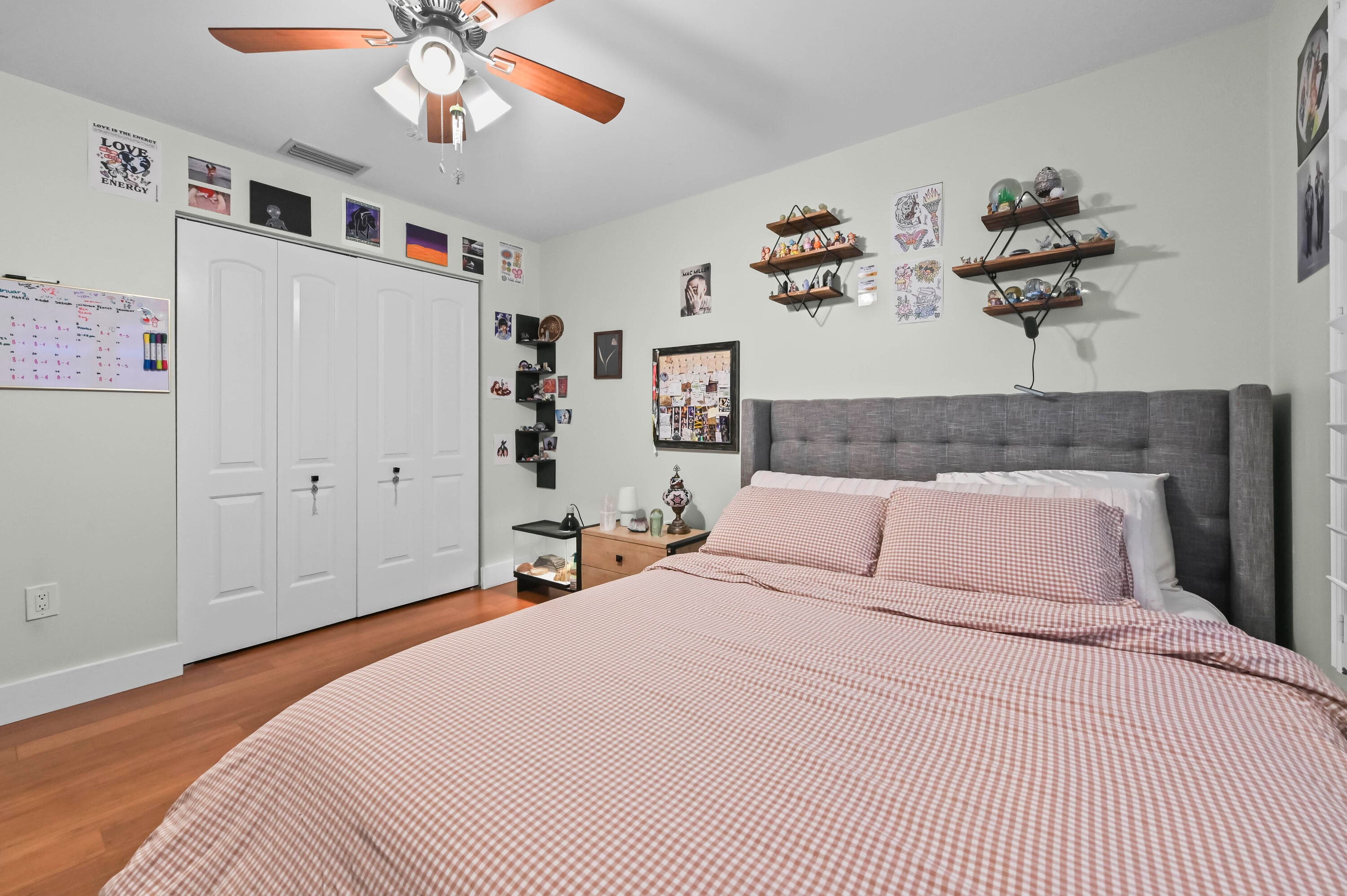 866 E Jeffery Street, Boca Raton, FL 33487 33