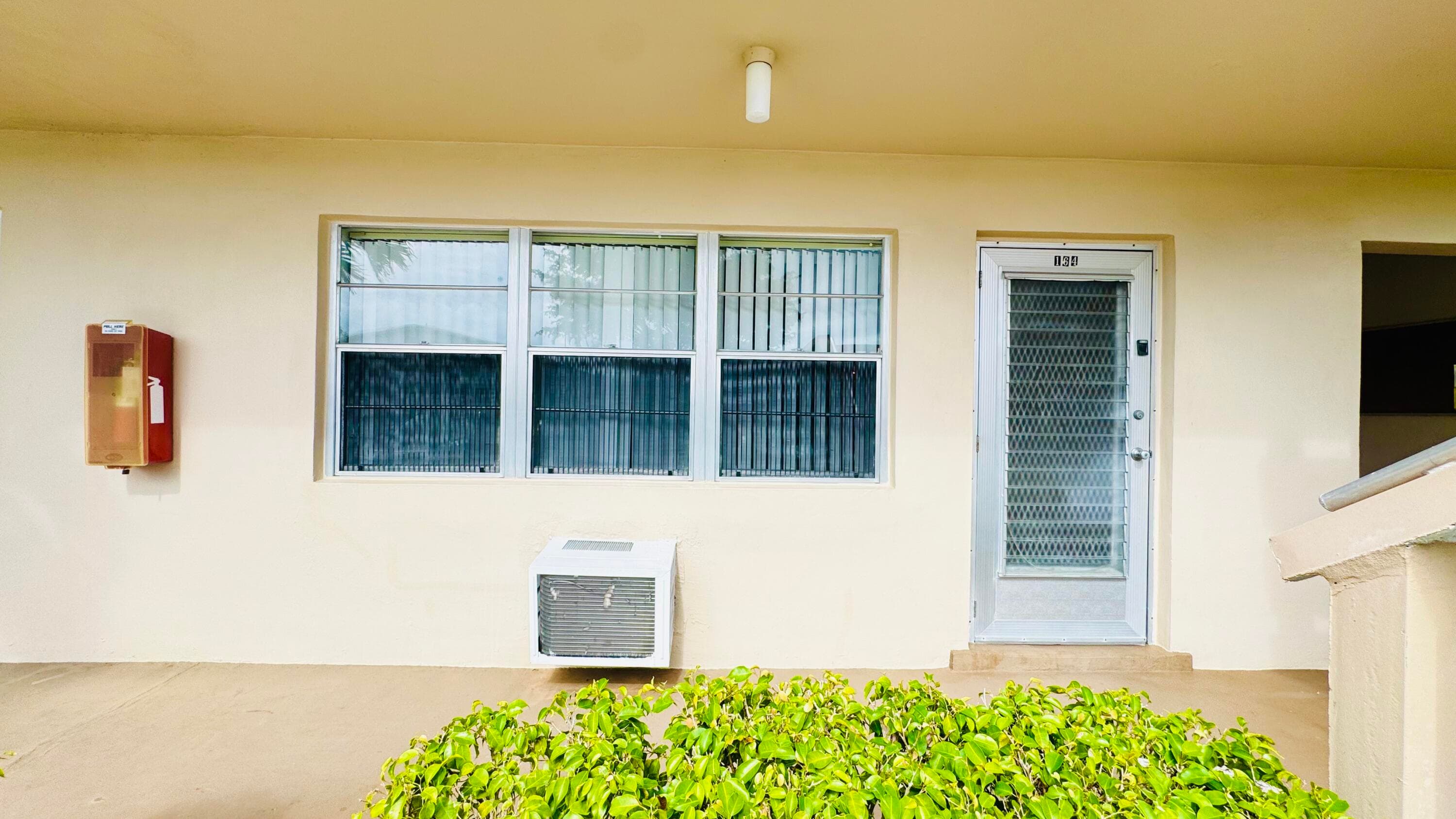 164 Kent J, West Palm Beach, FL 33417 17
