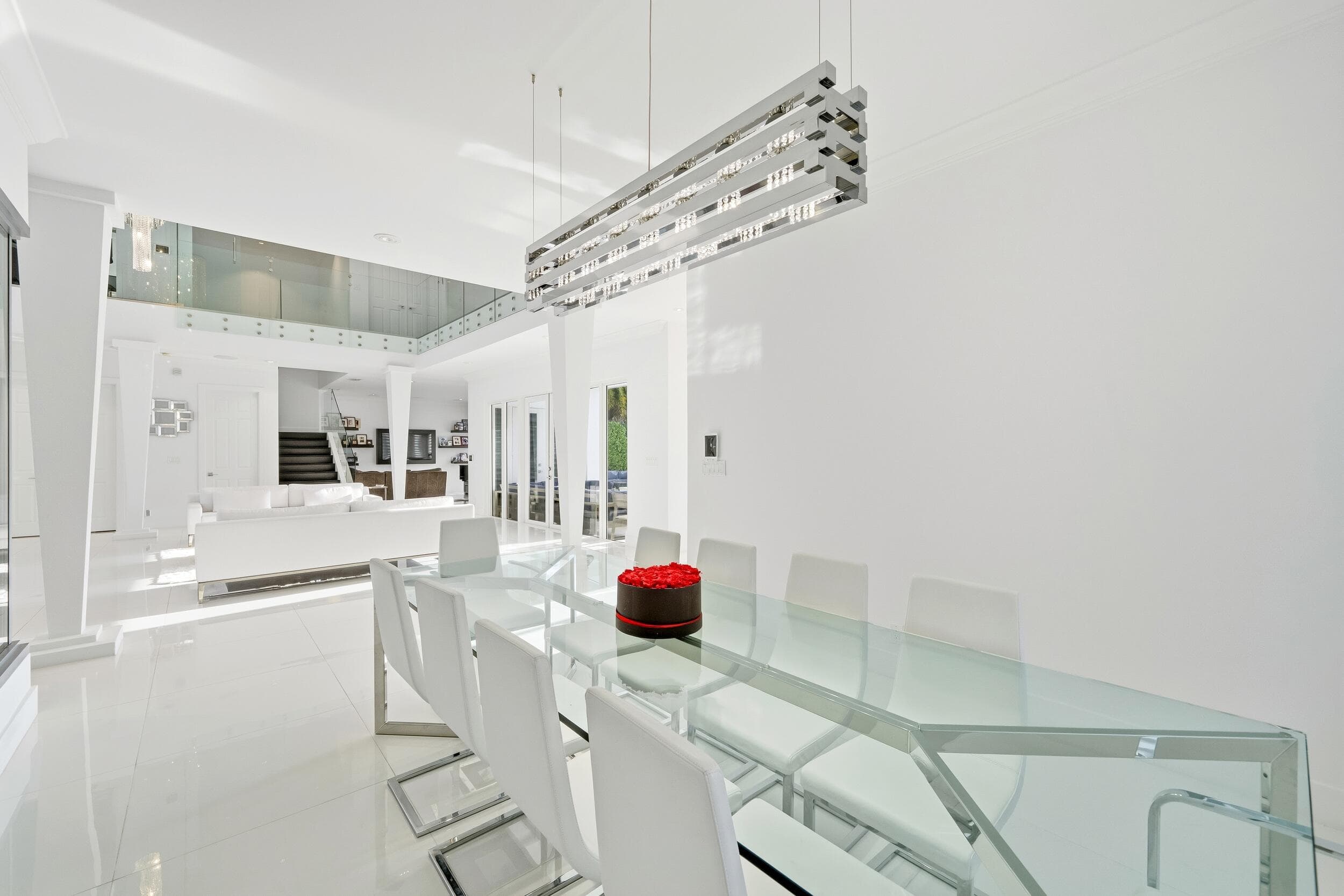 16430 NE 30th Avenue, North Miami Beach, FL 33160 14