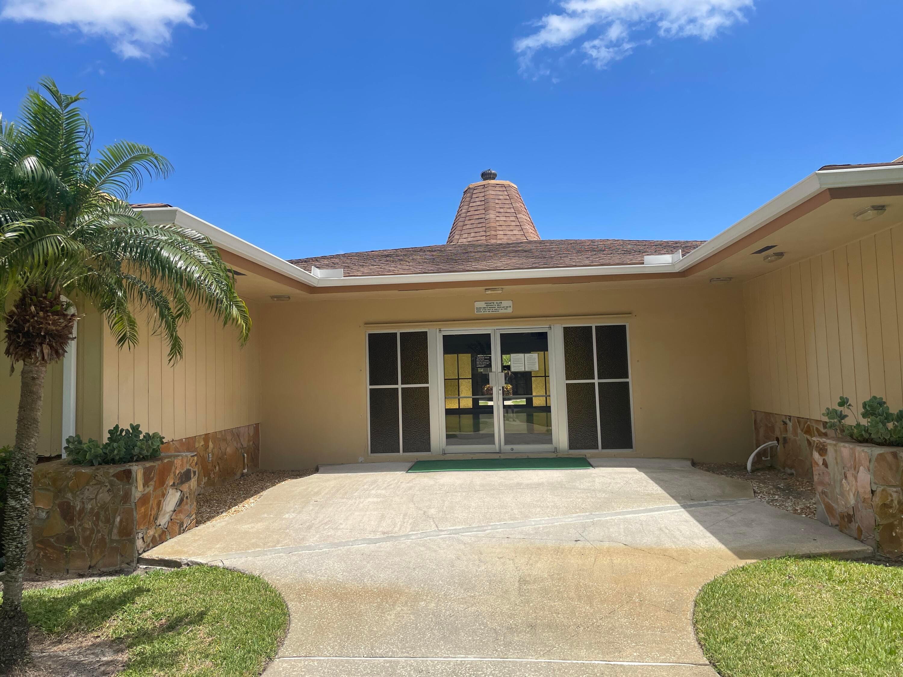 100 Village Green Circle E 312, Palm Springs, FL 33461 22