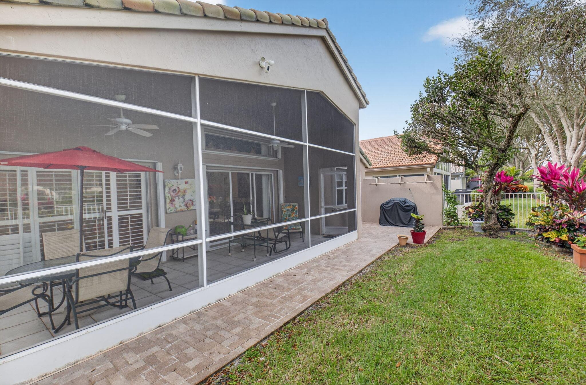 6877 Castlemaine Avenue, Boynton Beach, FL 33437 32