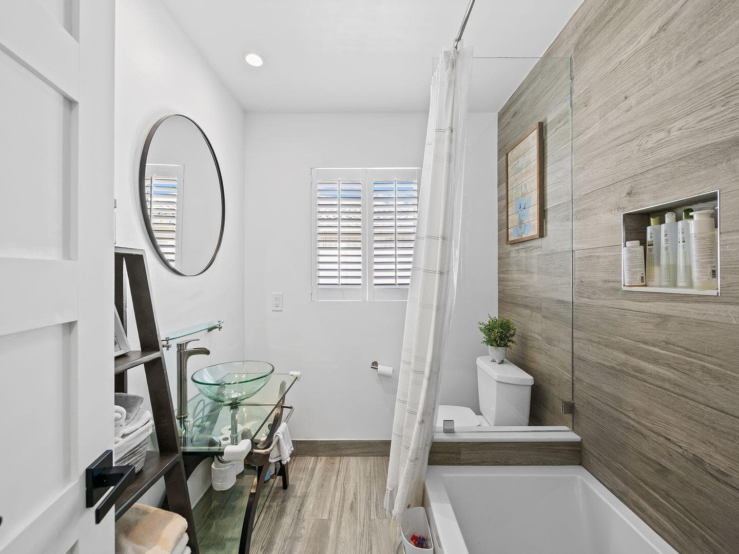 2011 NE 60th Street, Fort Lauderdale, FL 33308 25
