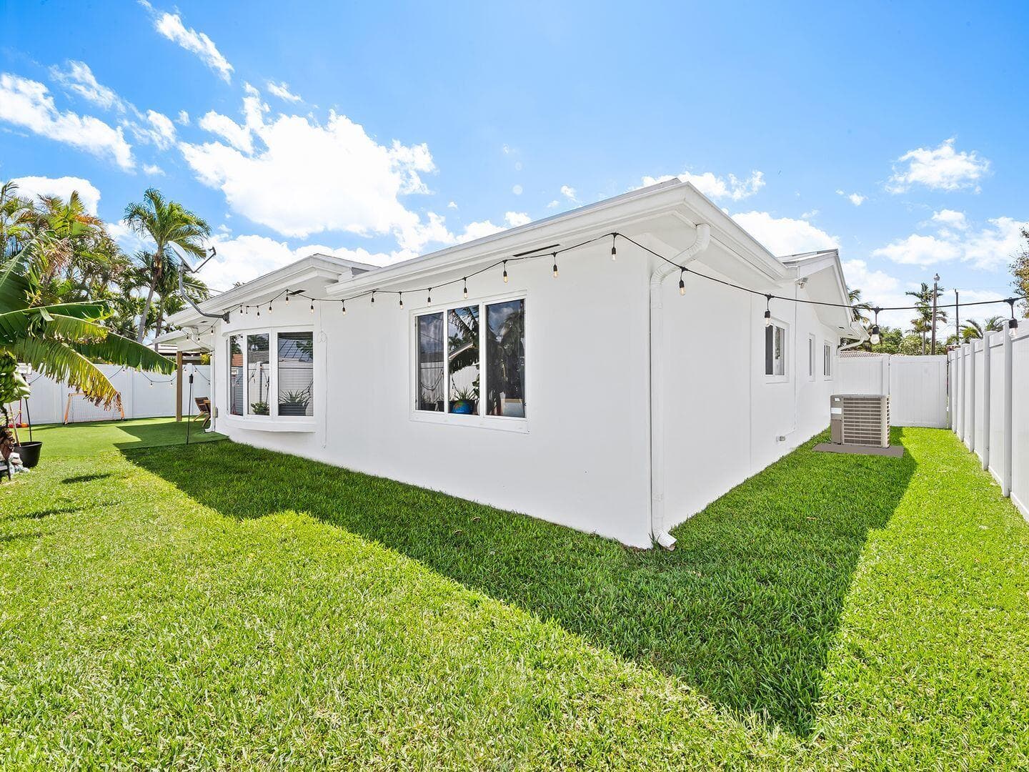 2011 NE 60th Street, Fort Lauderdale, FL 33308 35