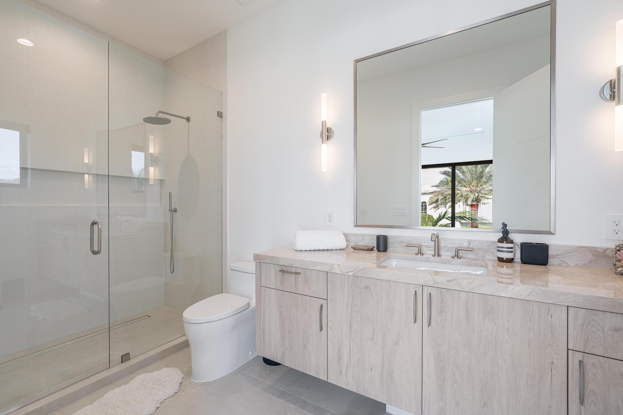 400 NE 4th Street, Boca Raton, FL 33432 47