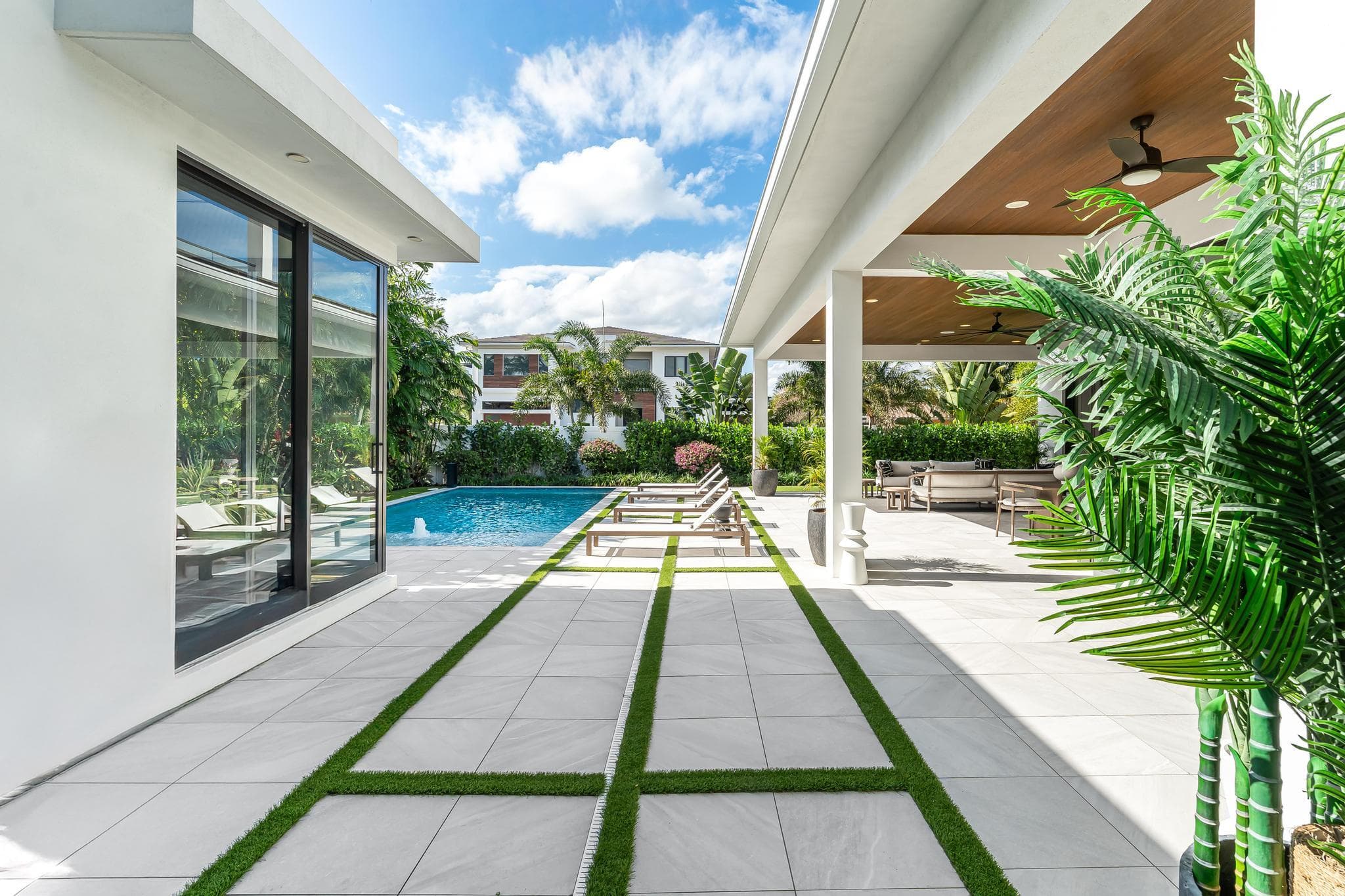 400 NE 4th Street, Boca Raton, FL 33432 32