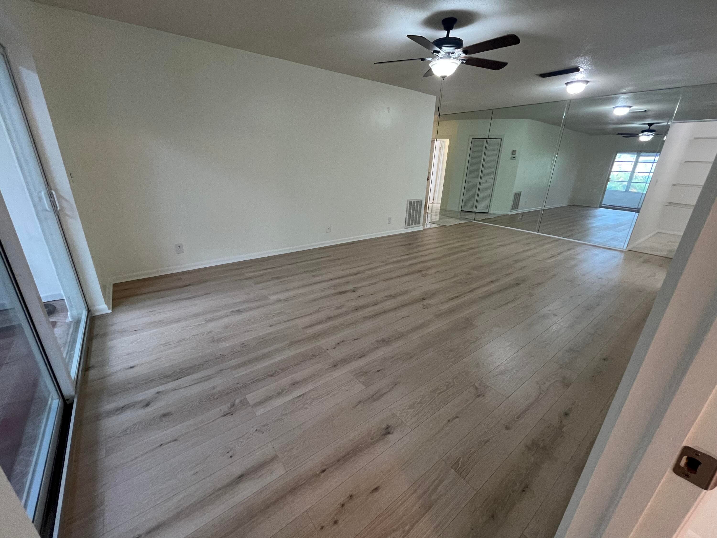 658 NE 6th Court L, Boynton Beach, FL 33435 17