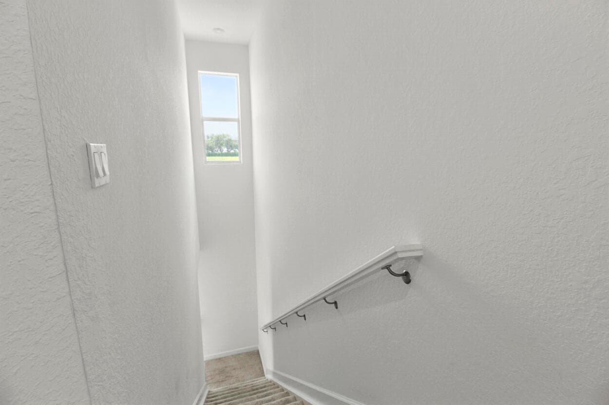 640 SE Lake Falls Street, Port St. Lucie, FL 34984 16
