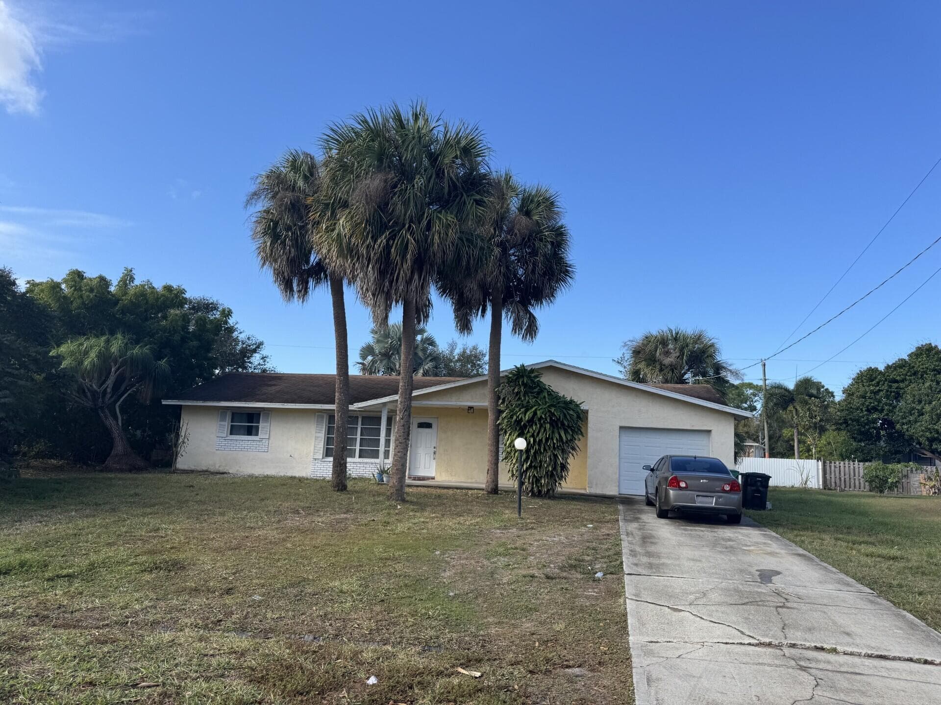 2434 SE Sidonia Street, Port St. Lucie, FL 34952