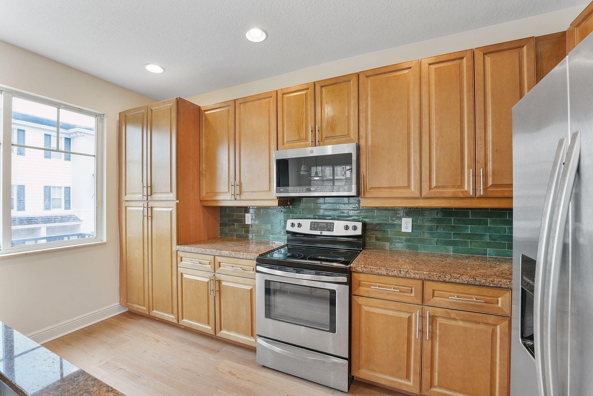 560 NW 39th Circle 560, Boca Raton, FL 33431 13