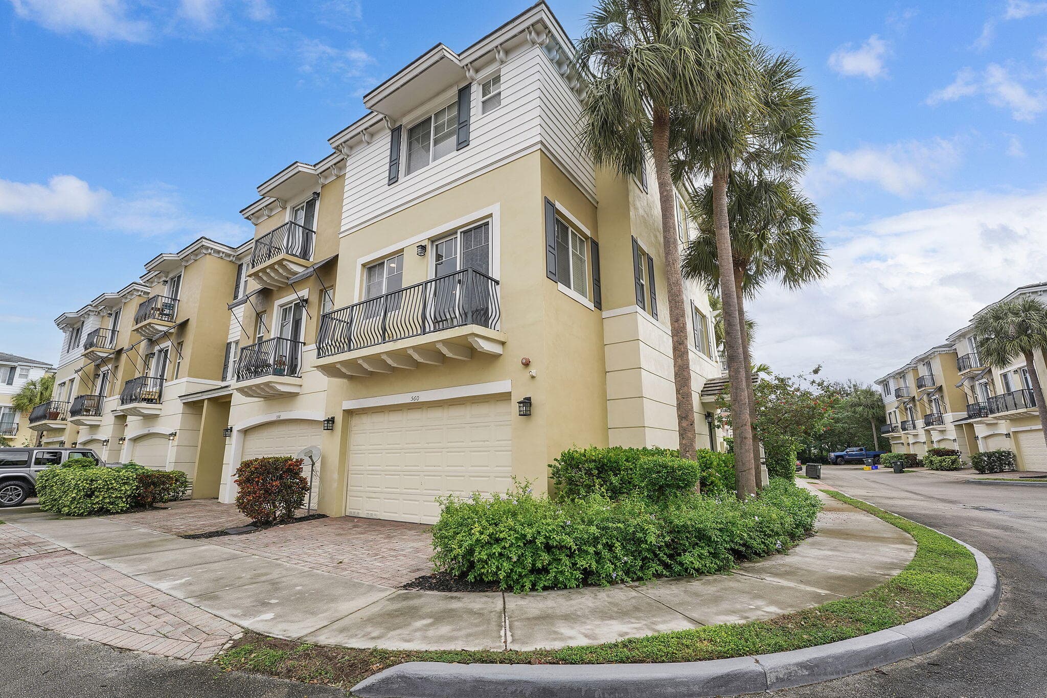 560 NW 39th Circle 560, Boca Raton, FL 33431 5