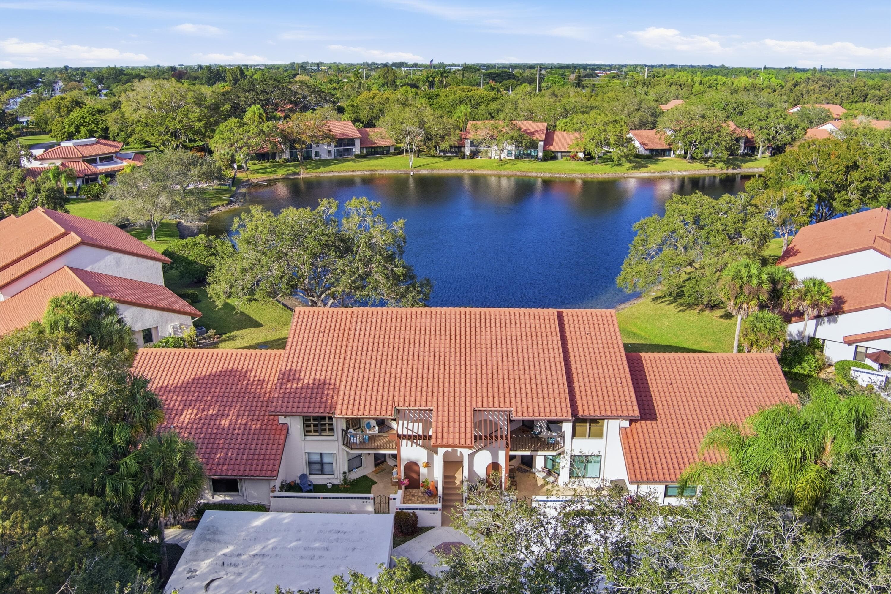 6100 SE Martinique Drive 201, Stuart, FL 34997 3