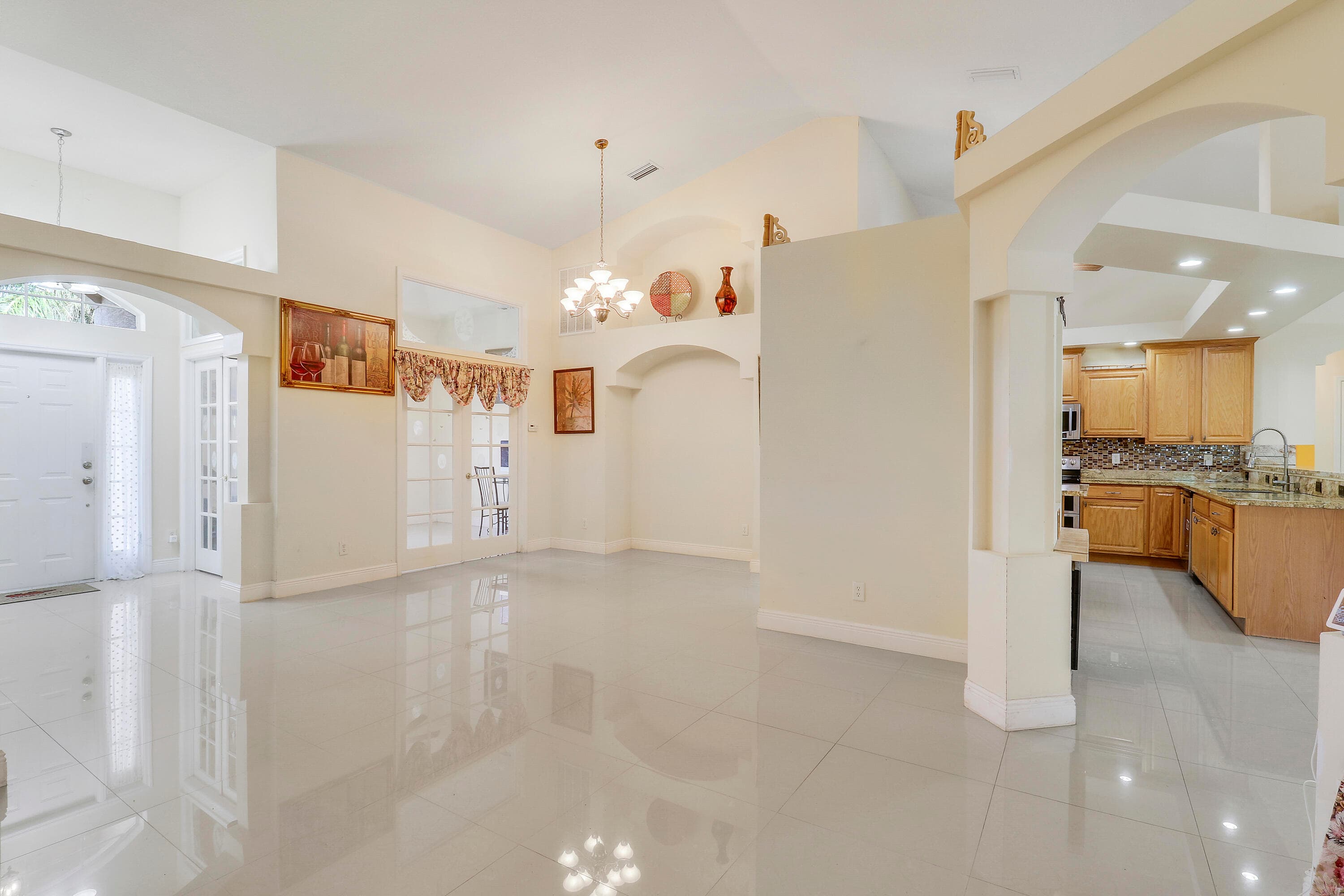 2085 SW Aladdin Street, Port St. Lucie, FL 34953 7
