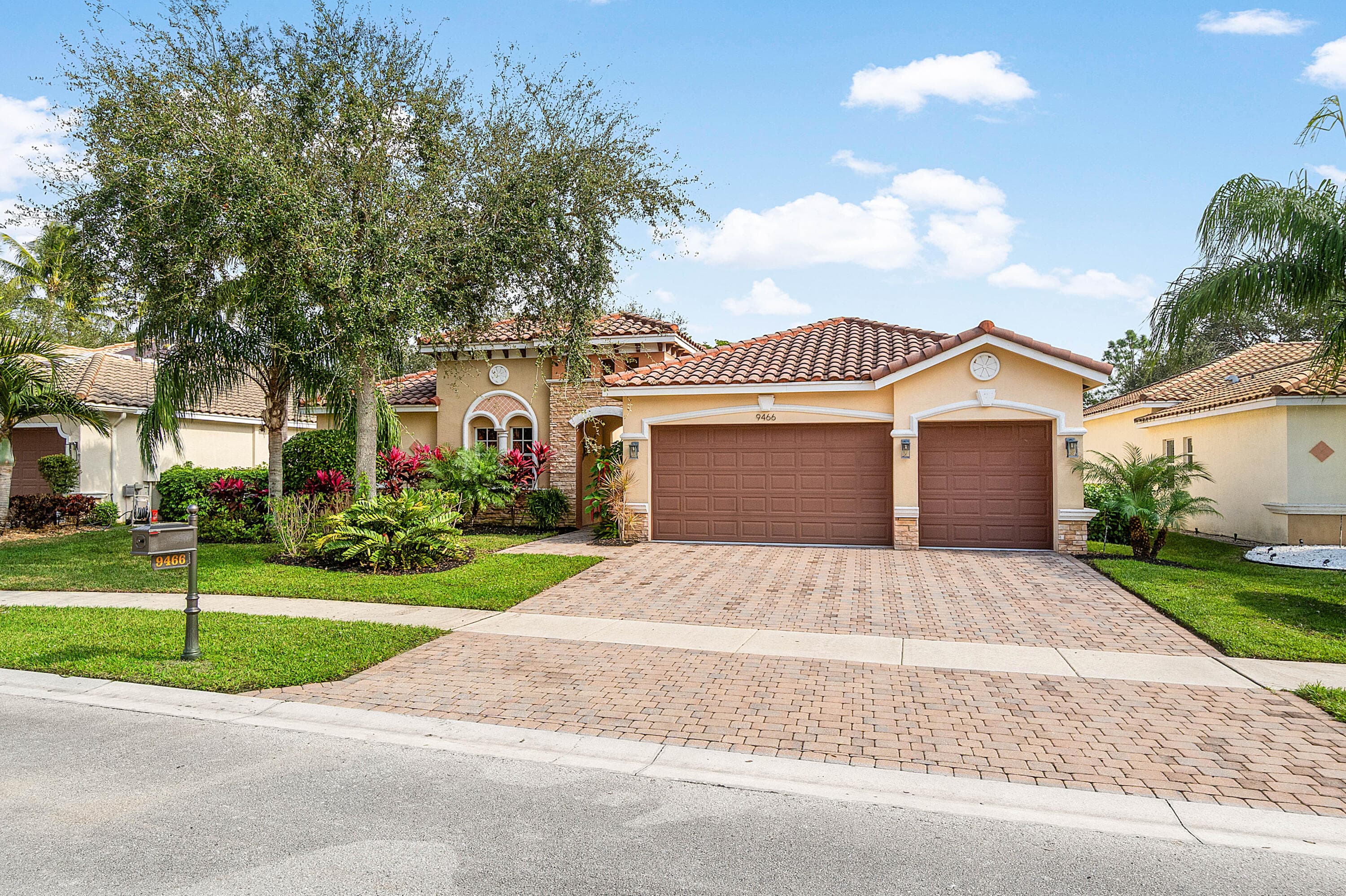 9466 Campi Drive, Lake Worth, FL 33467 4
