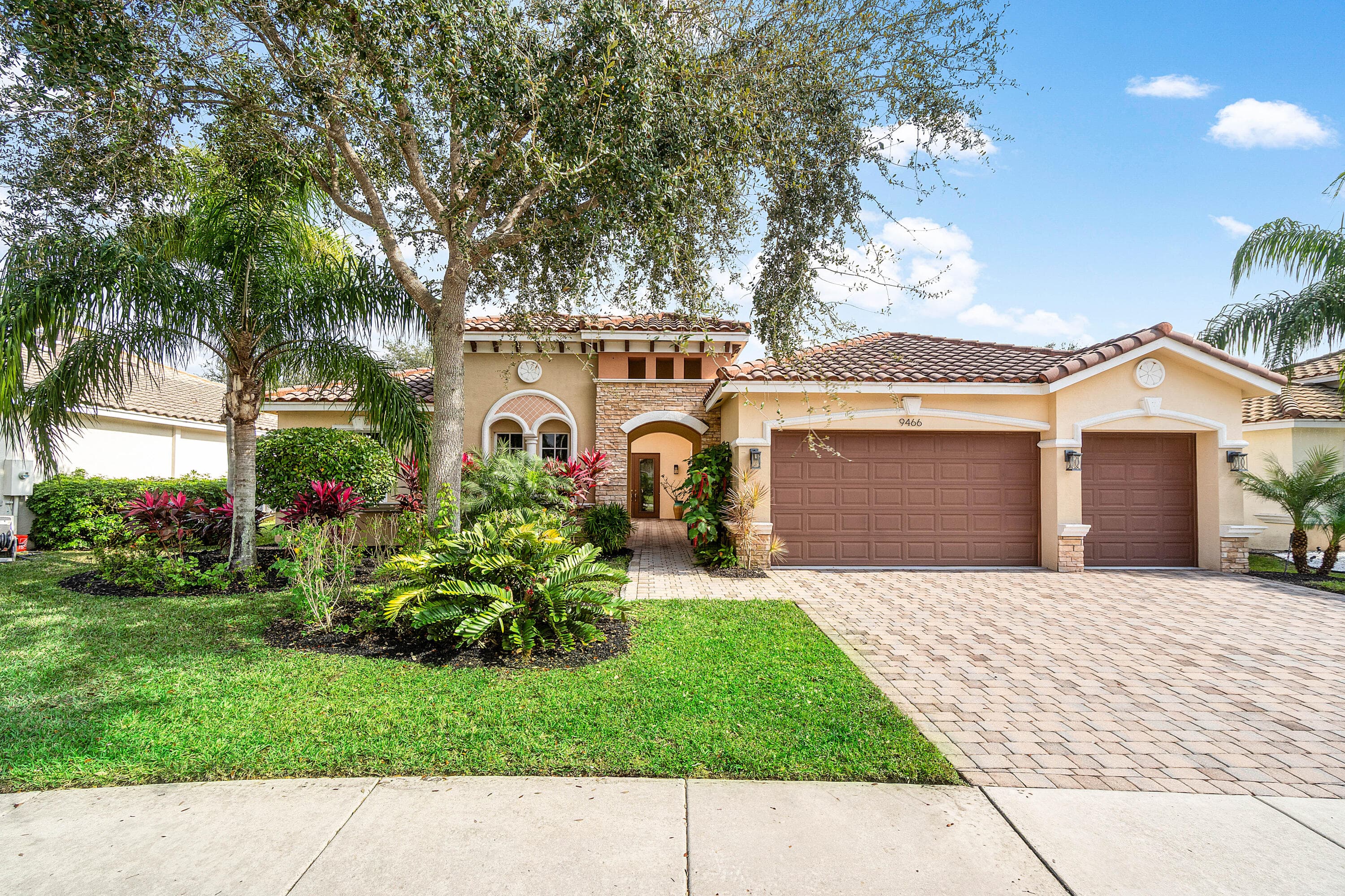 9466 Campi Drive, Lake Worth, FL 33467 6