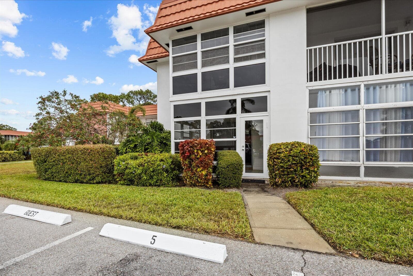 2600 SE Ocean Boulevard E5, Stuart, FL 34996 3