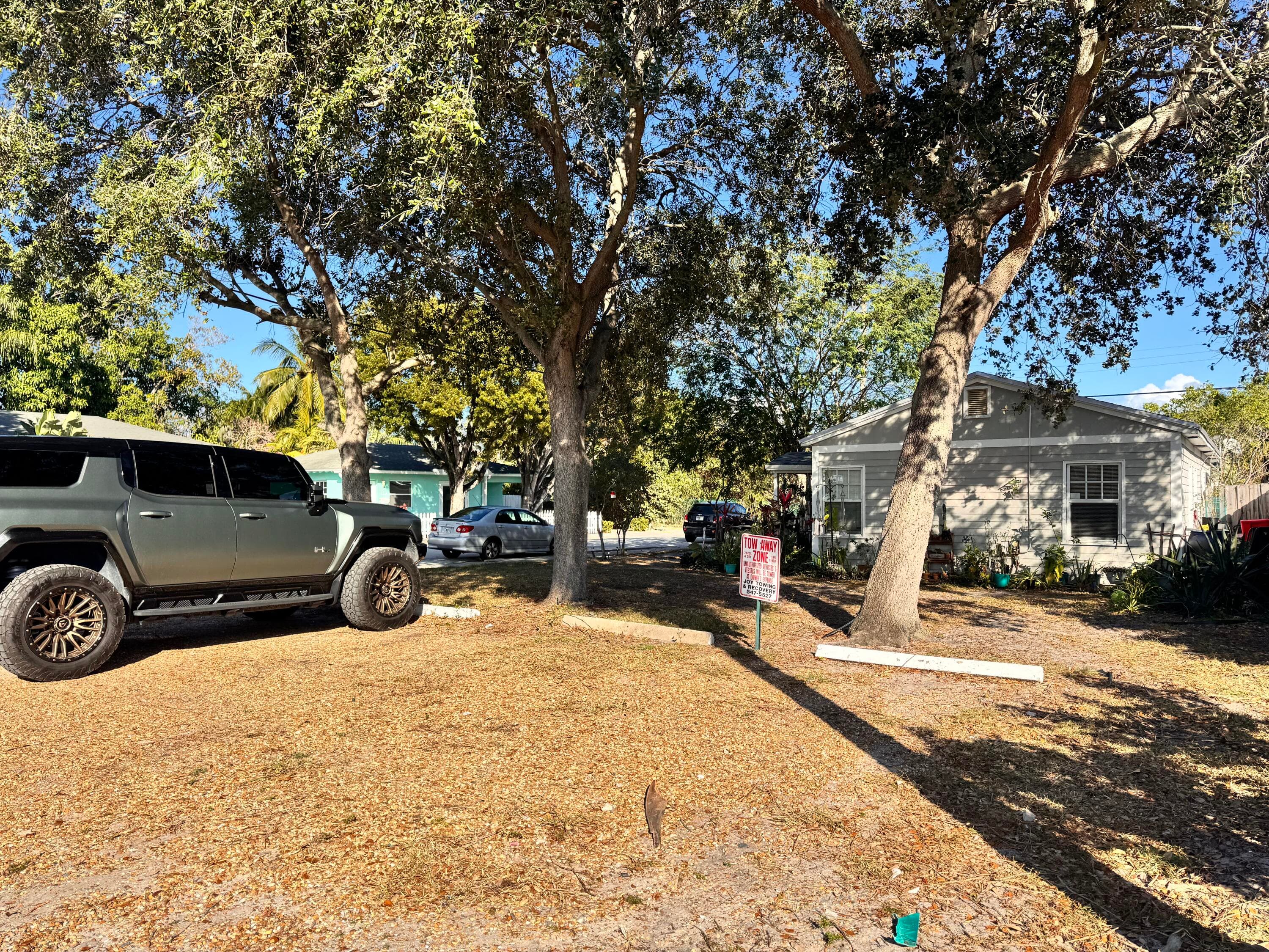 717 8th Avenue N, Lake Worth Beach, FL 33460 5