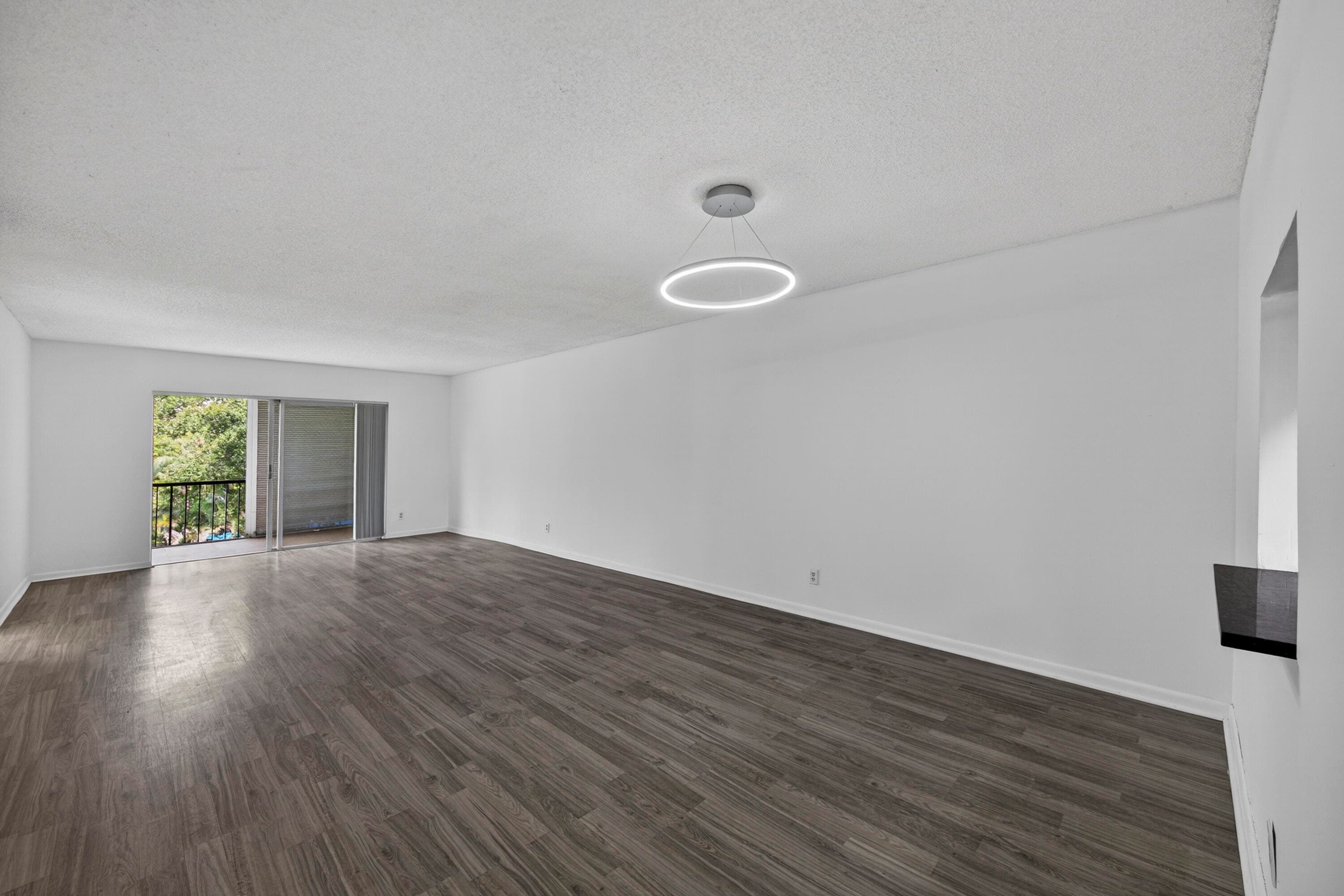 6301 N Falls Cir Drive 303, Lauderhill, FL 33319 20