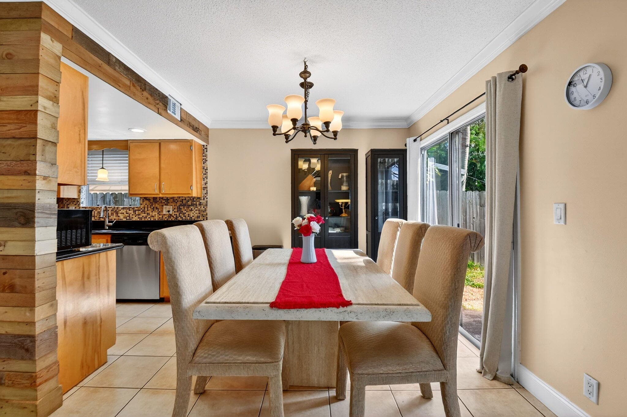 5812 Thisledown Court, West Palm Beach, FL 33415 11