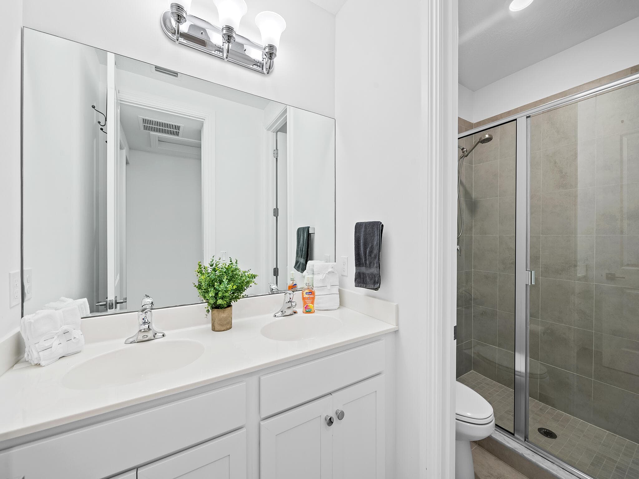 8683 Grand Prix Lane, Boynton Beach, FL 33472 28