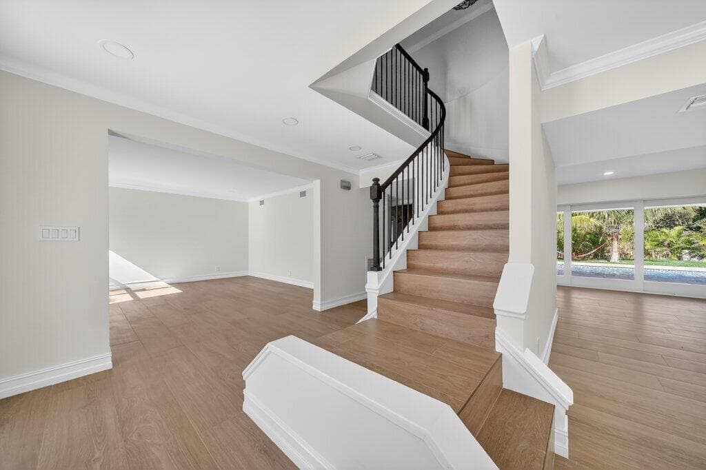 37 E High Point Road, Sewalls Point, FL 34996 15
