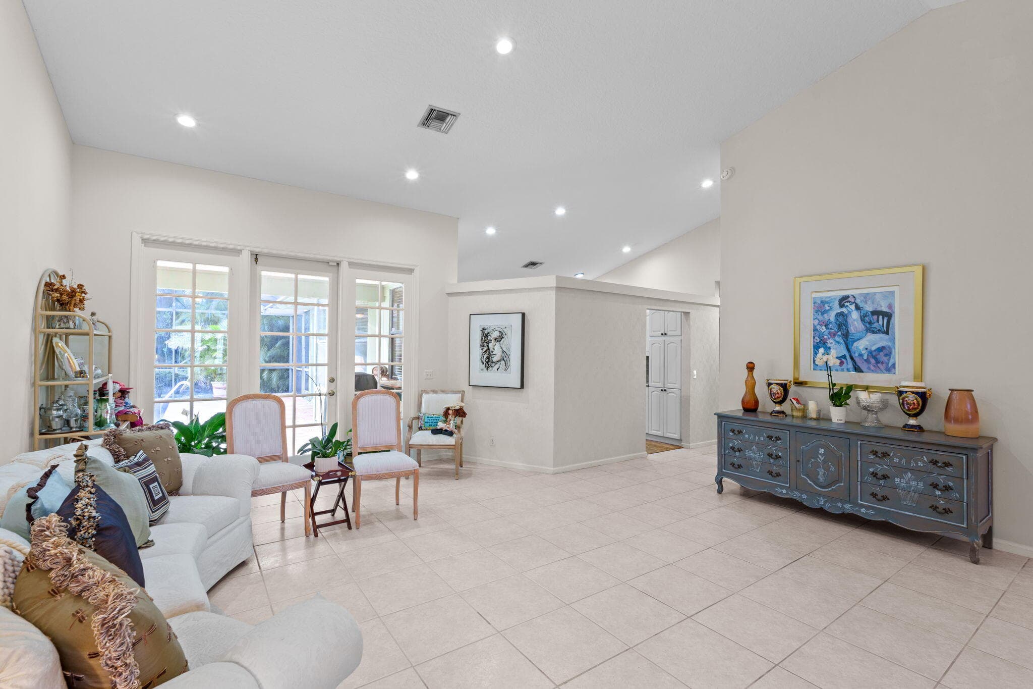 9055 Cypress Hollow Drive, Palm Beach Gardens, FL 33418 9