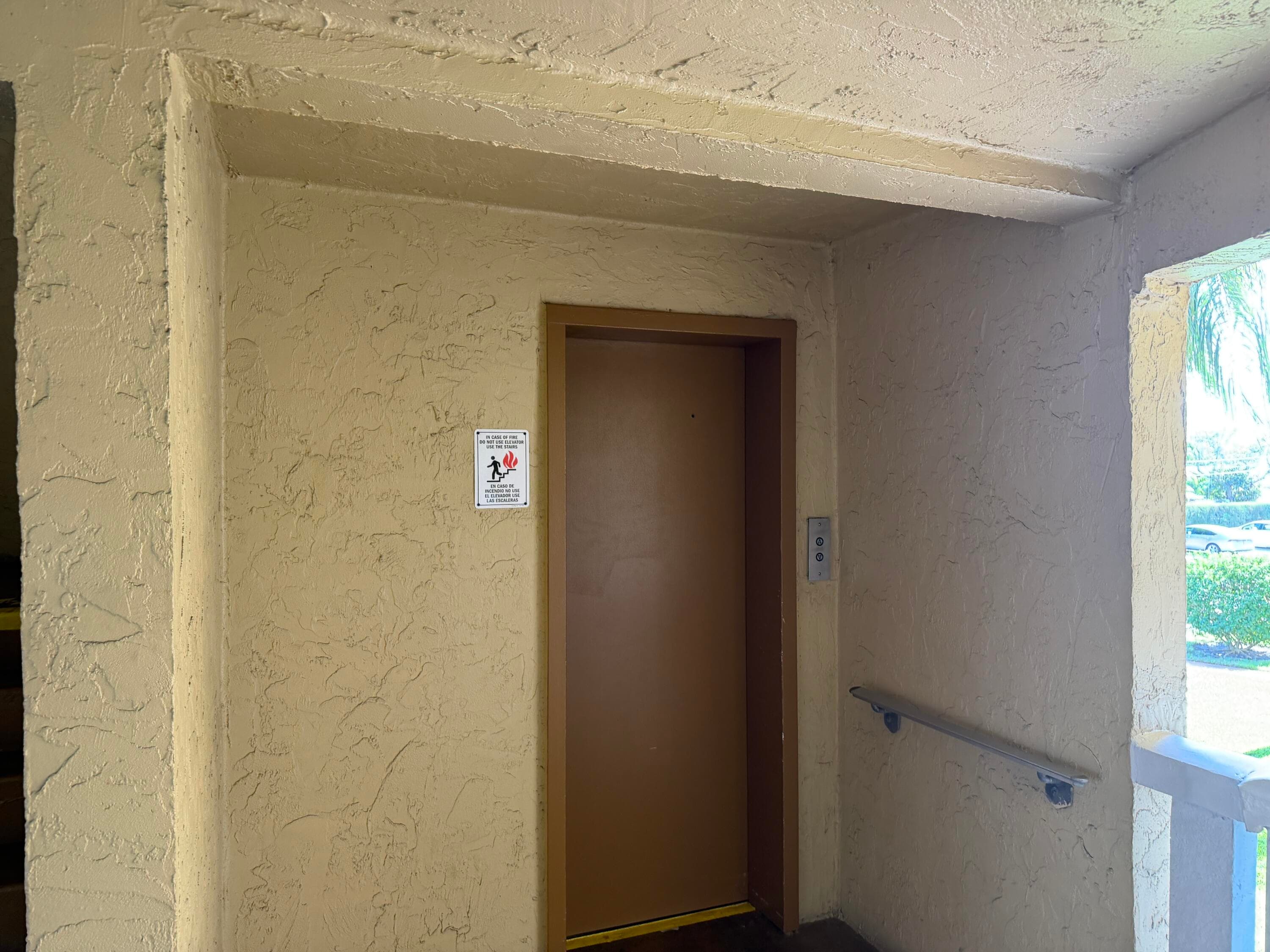 100 Village Green Circle E 312, Palm Springs, FL 33461 34