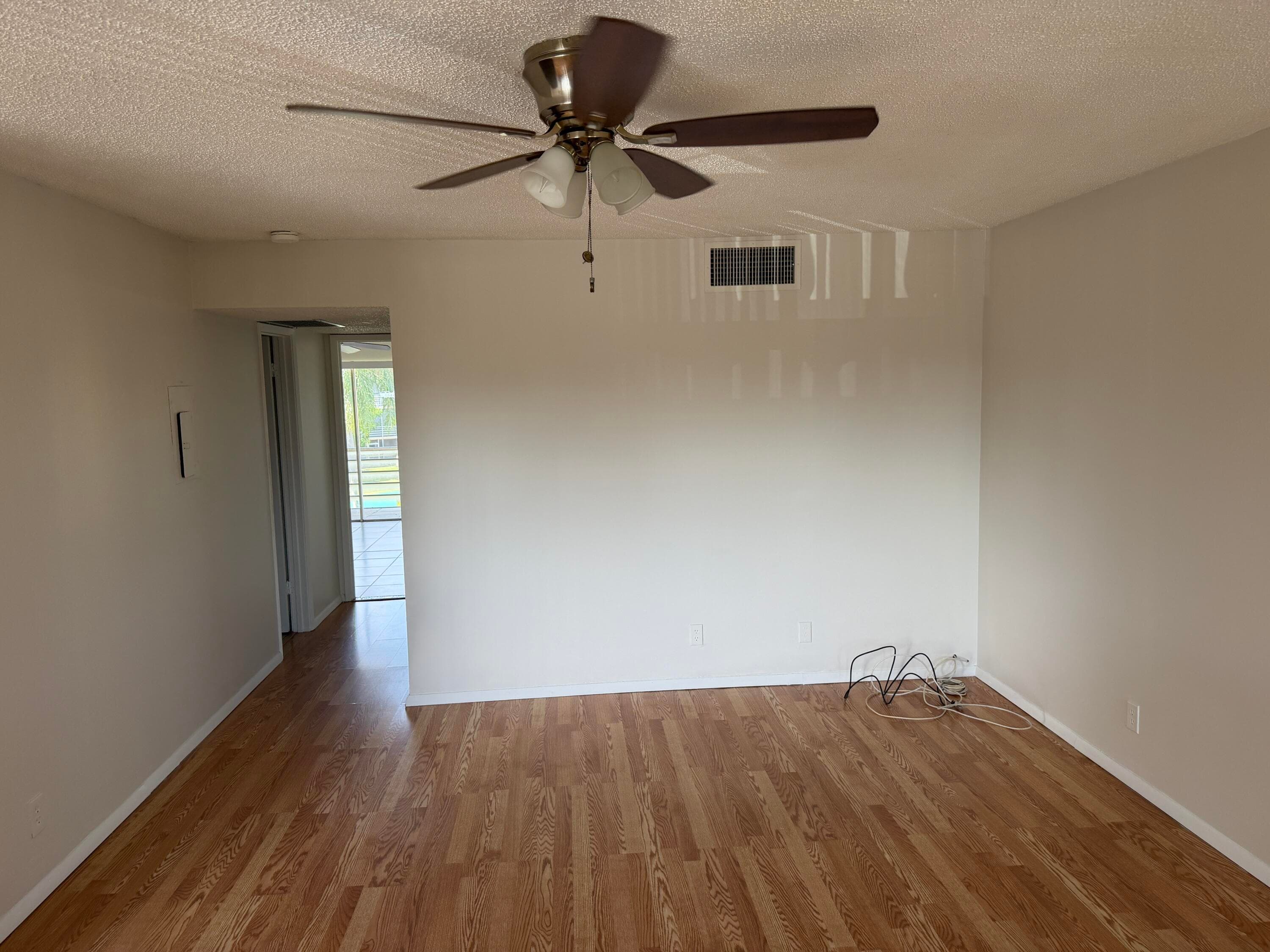 100 Village Green Circle E 312, Palm Springs, FL 33461 9