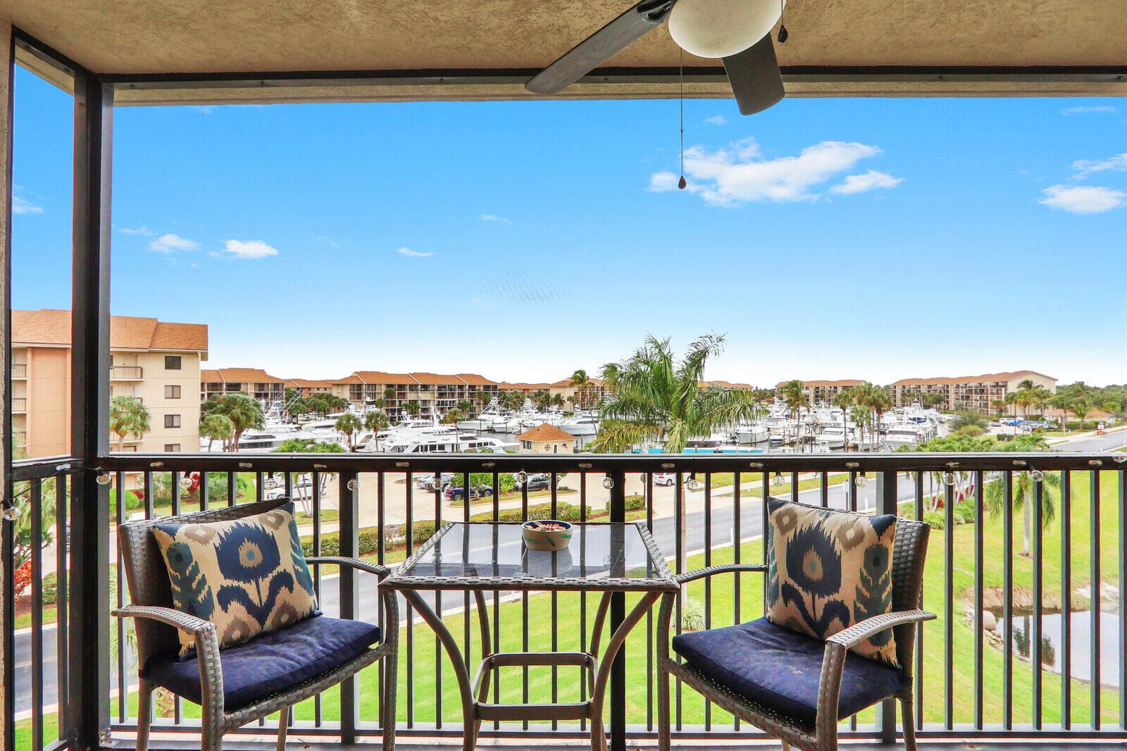 901 Seafarer Circle 403, Jupiter, FL 33477