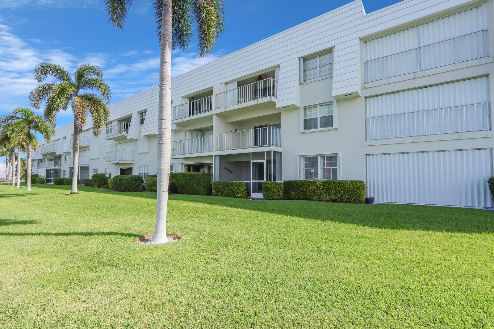 1025 Sugar Sands Boulevard 159, Singer Island, FL 33404 33