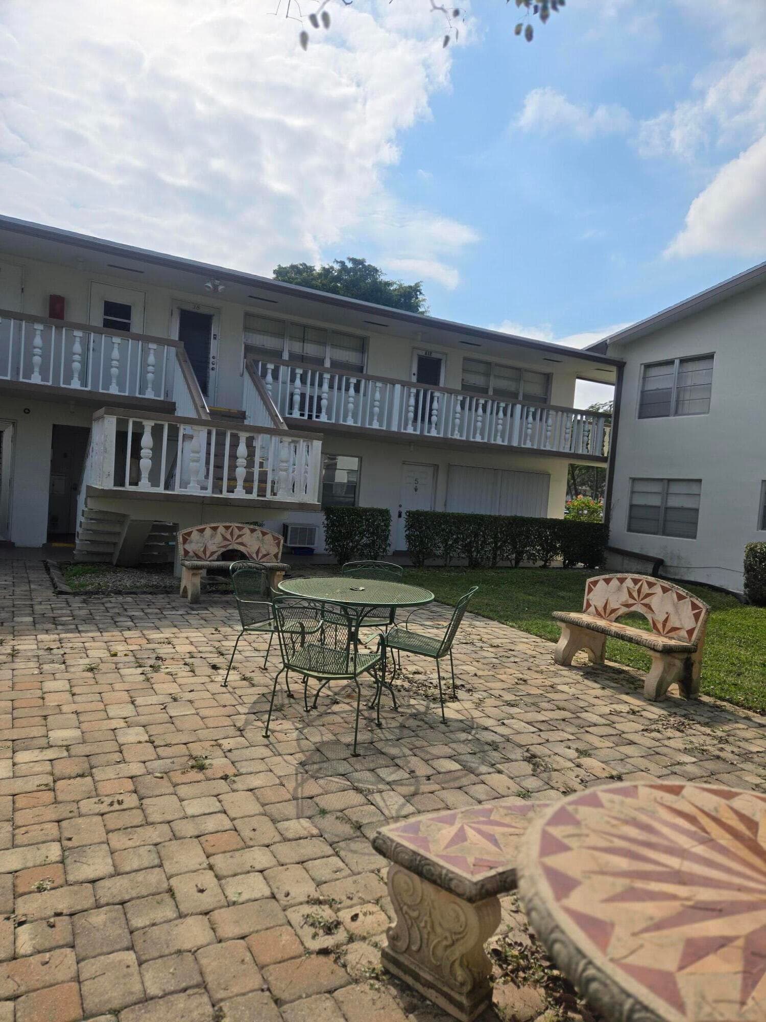 17 Cambridge A, West Palm Beach, FL 33417 4