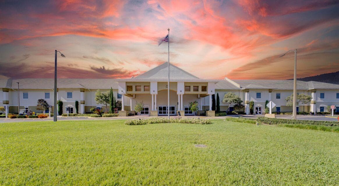 19 Golfs Edge F, West Palm Beach, FL 33417 18