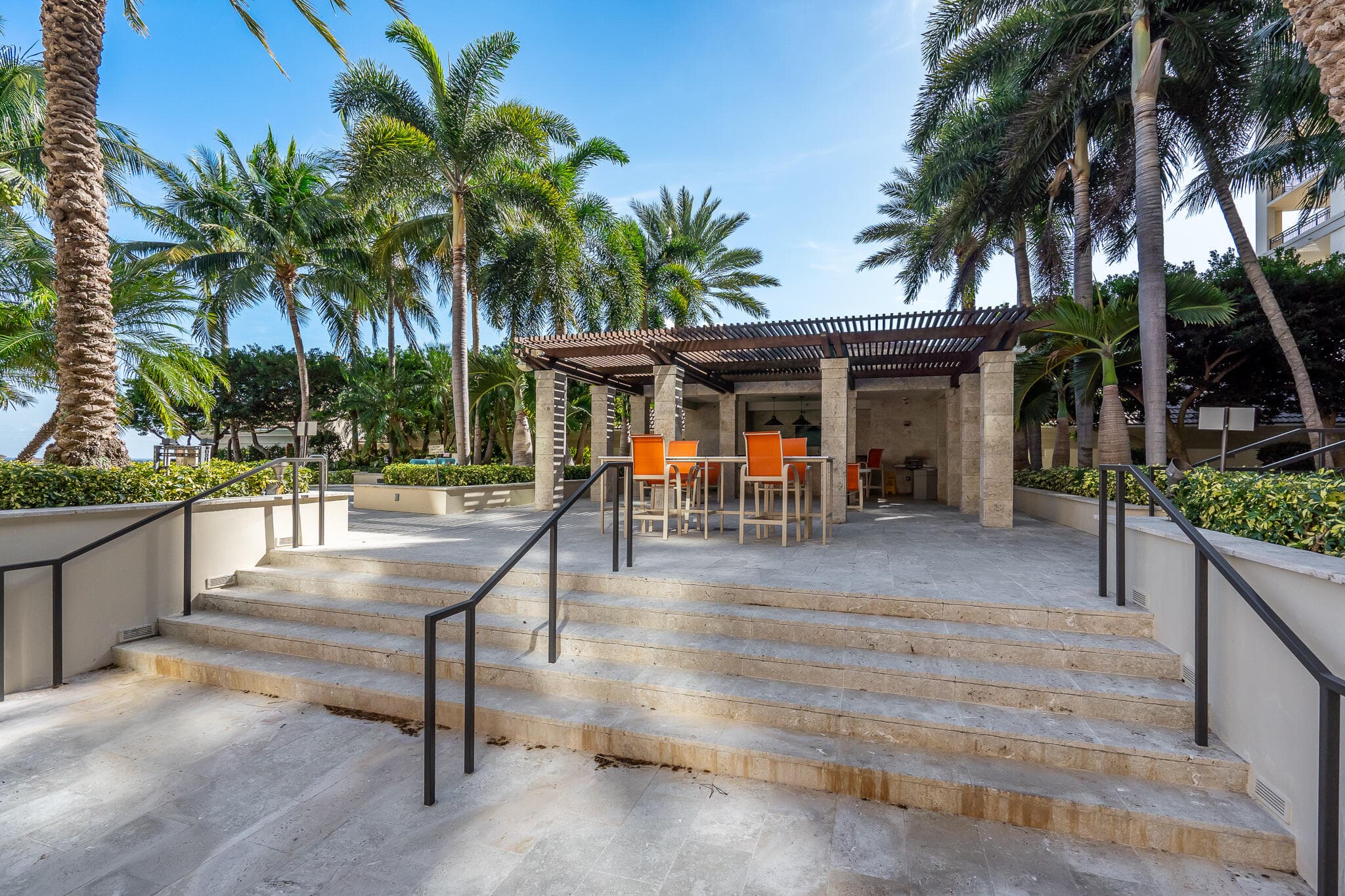 550 Okeechobee Boulevard Lph-06, West Palm Beach, FL 33401 35