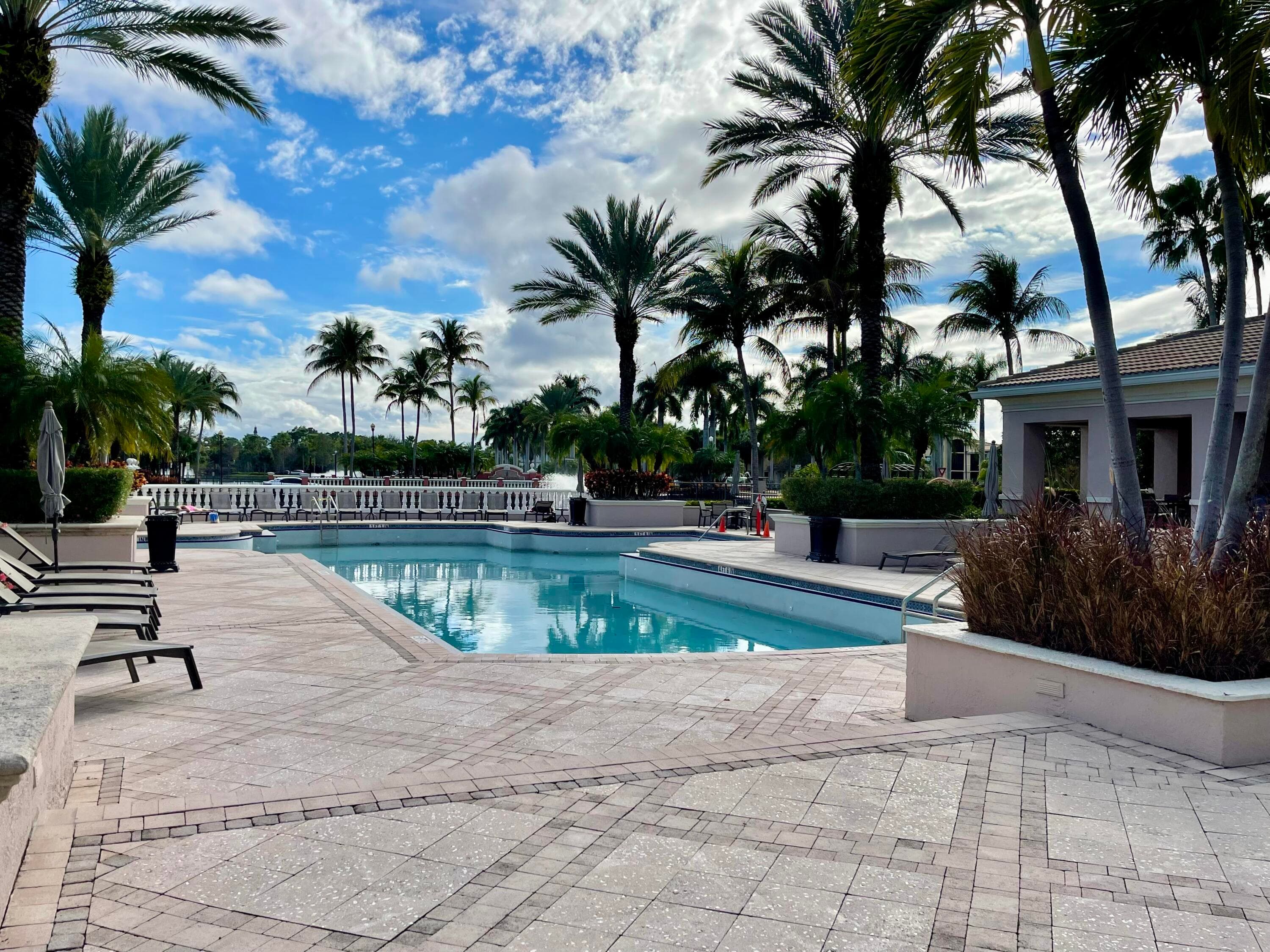2727 Anzio Court 108, Palm Beach Gardens, FL 33410 3