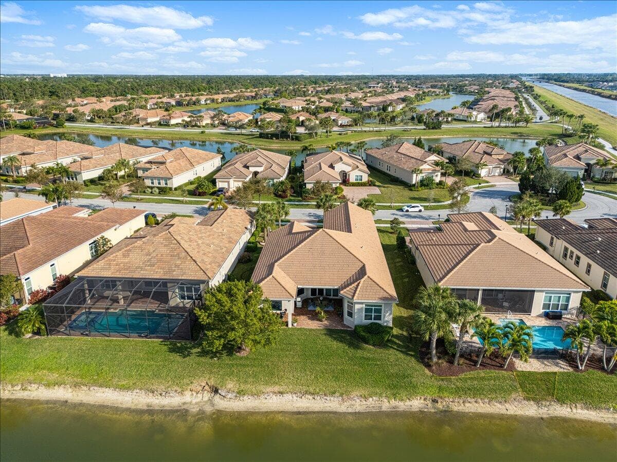 17005 SW Sapri Way, Port St. Lucie, FL 34986 9