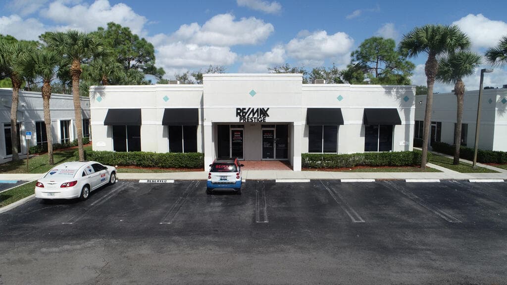 1402 Royal Palm Beach Boulevard 300, Royal Palm Beach, FL 33411
