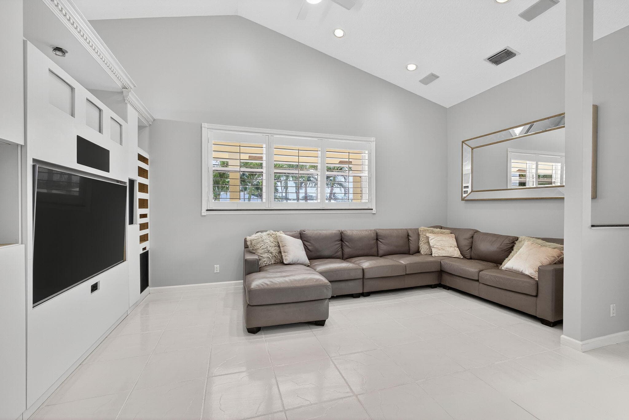 1052 W Shore Drive, West Palm Beach, FL 33406 42