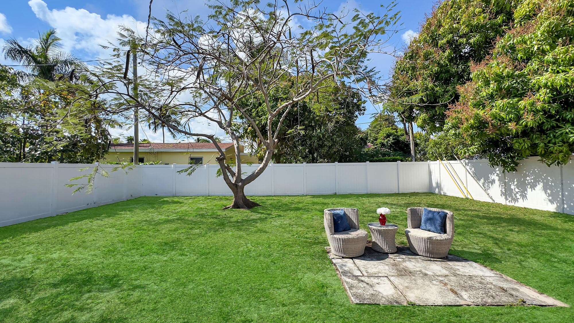 3331 Lake Avenue, West Palm Beach, FL 33405 14