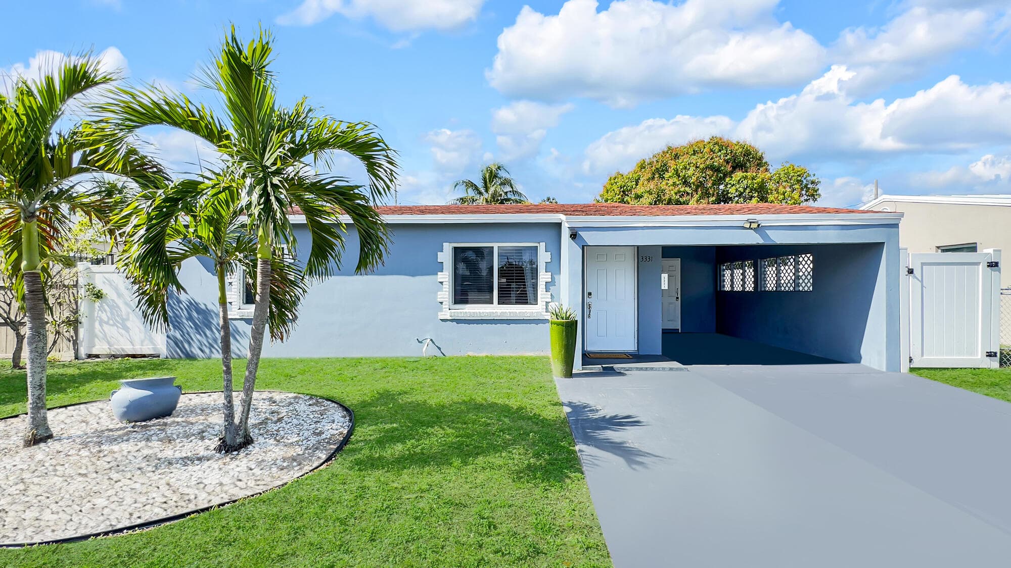3331 Lake Avenue, West Palm Beach, FL 33405 26
