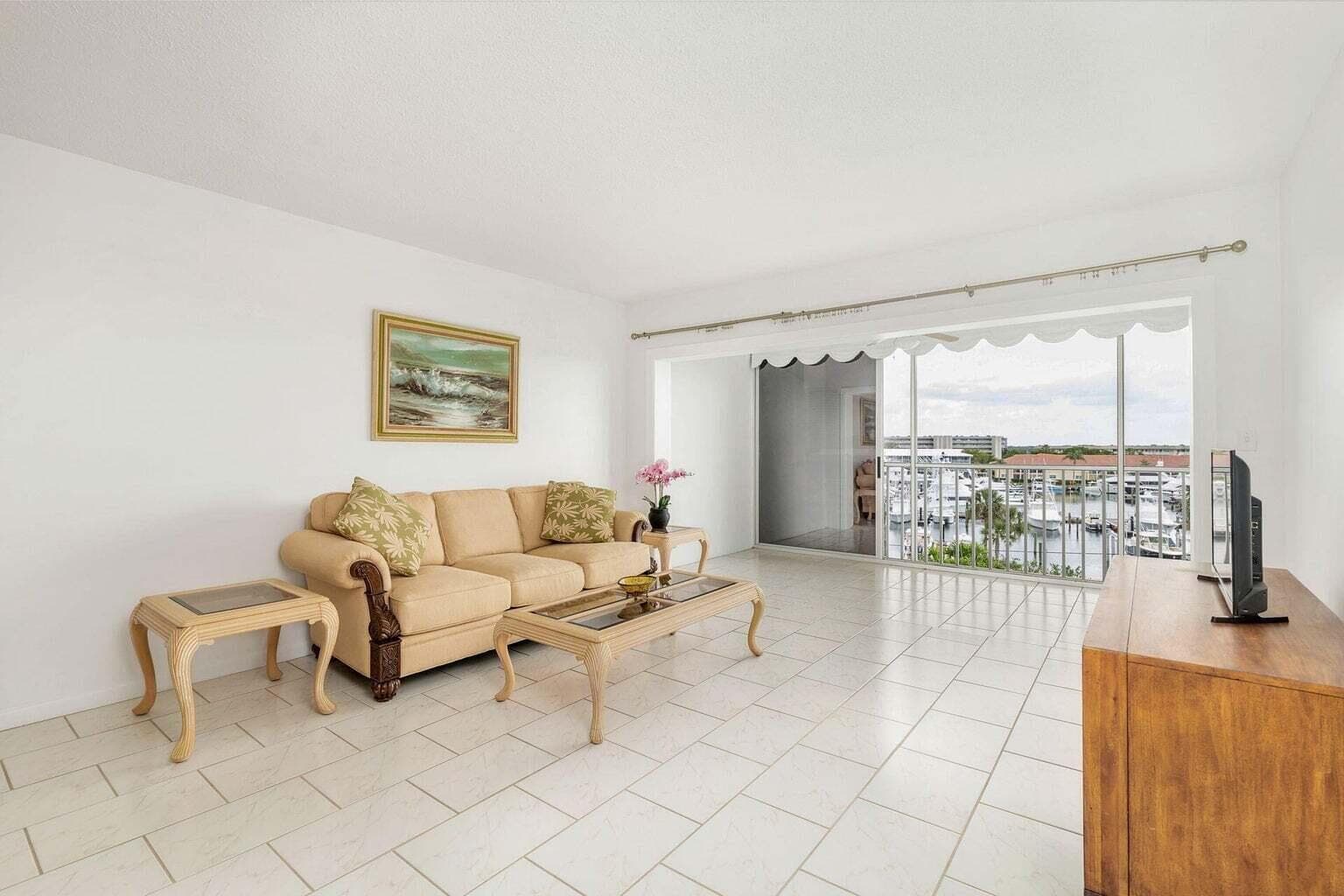 907 Marina Drive 402, North Palm Beach, FL 33408 7