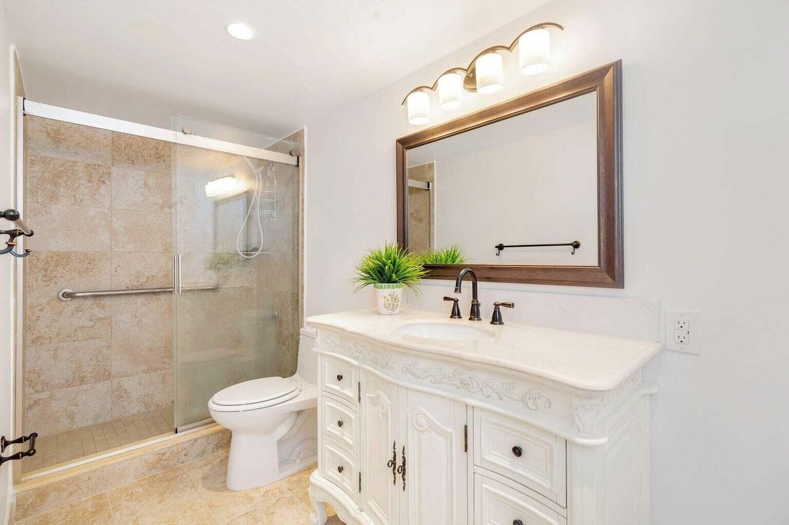 907 Marina Drive 402, North Palm Beach, FL 33408 15