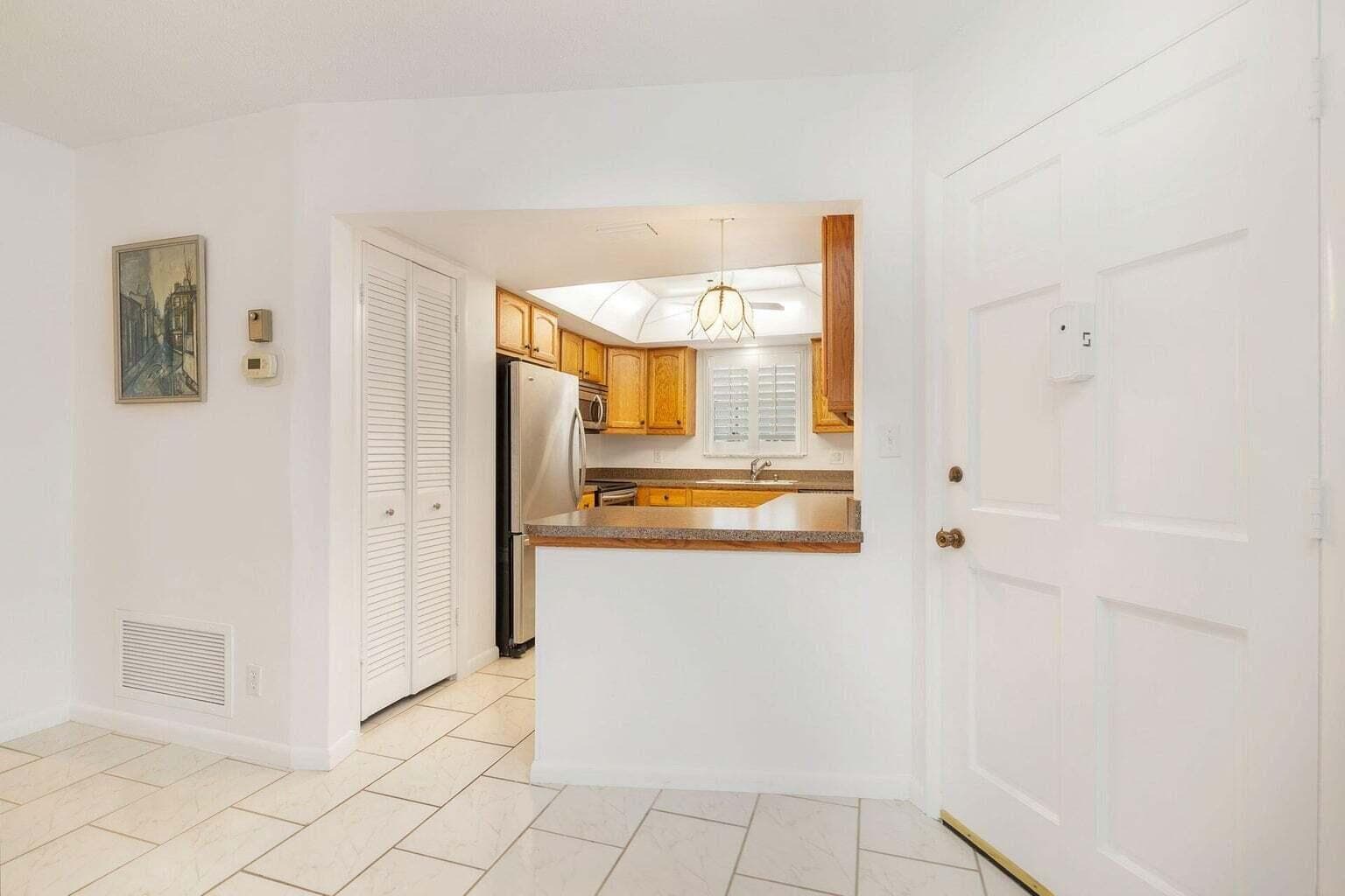 907 Marina Drive 402, North Palm Beach, FL 33408 29