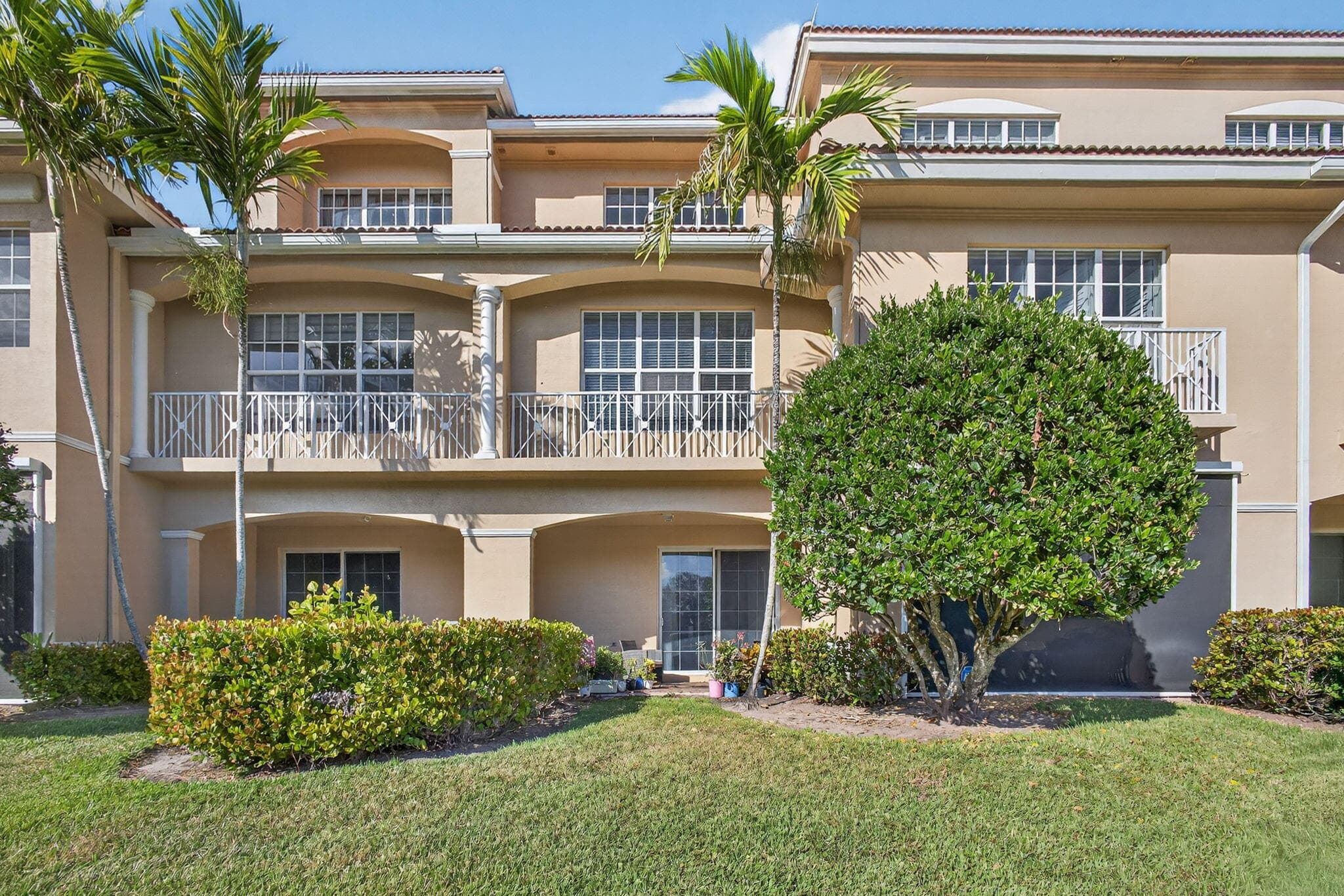 4511 Artesa Way S, Palm Beach Gardens, FL 33418 39