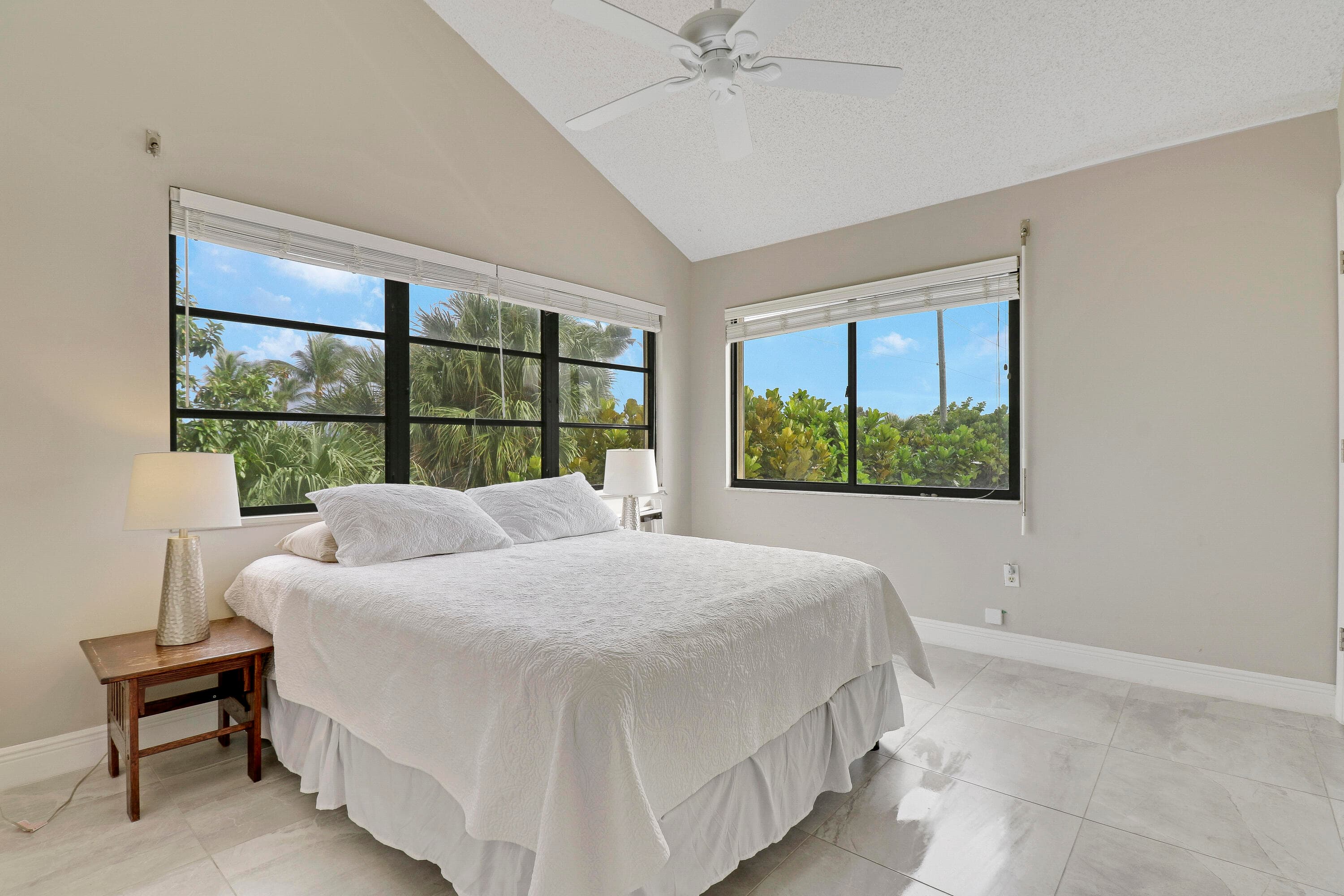 360 Bella Vista Court N 60, Jupiter, FL 33477 15