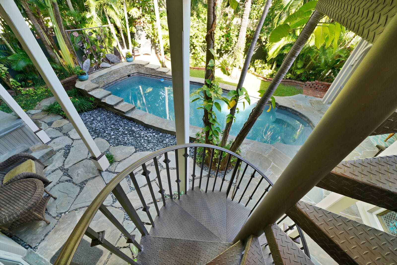 137 S Oak Street, Lantana, FL 33462 13