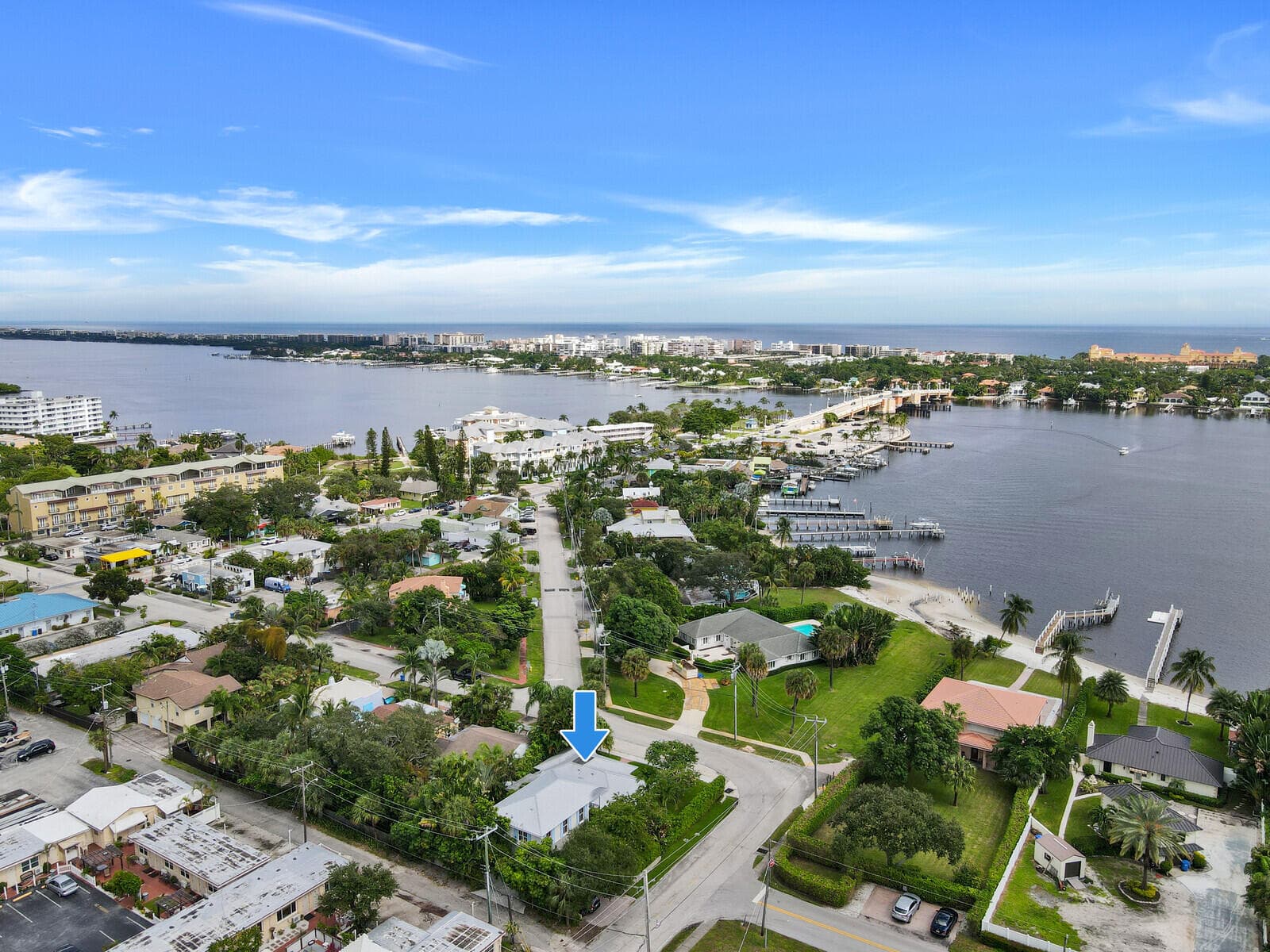137 S Oak Street, Lantana, FL 33462 58