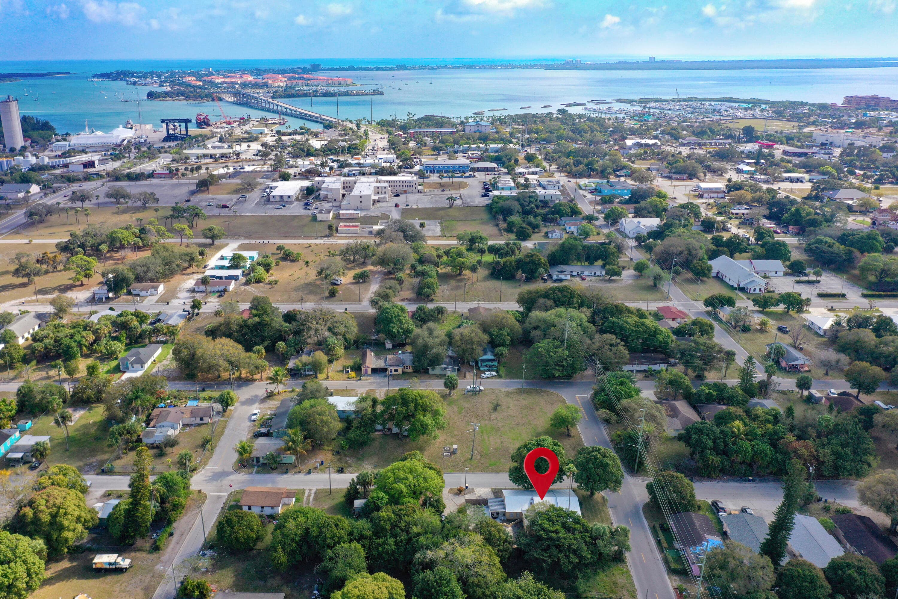 1002 Avenue E E, Fort Pierce, FL 34950 29